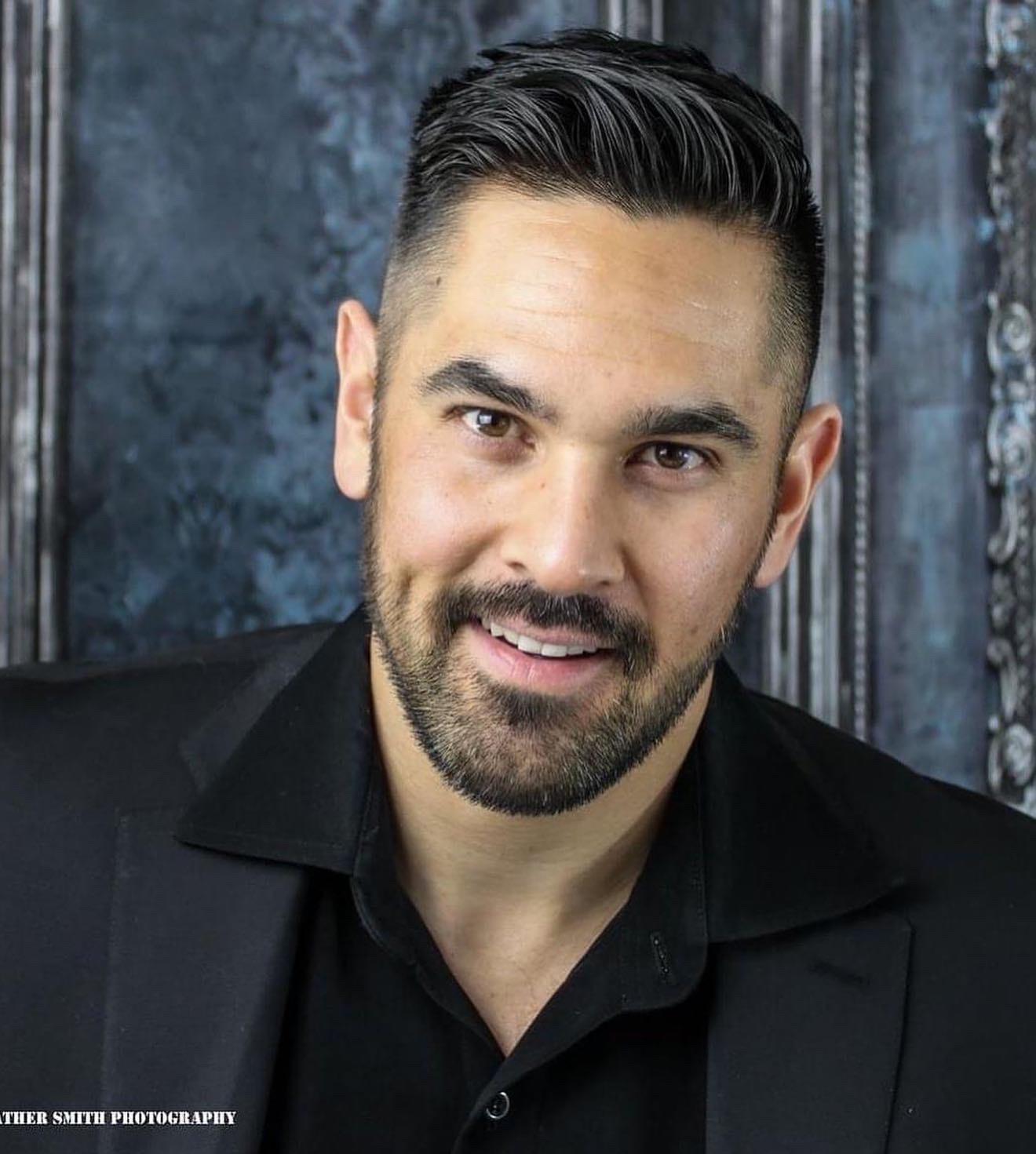 actor Bryant Smith large photo