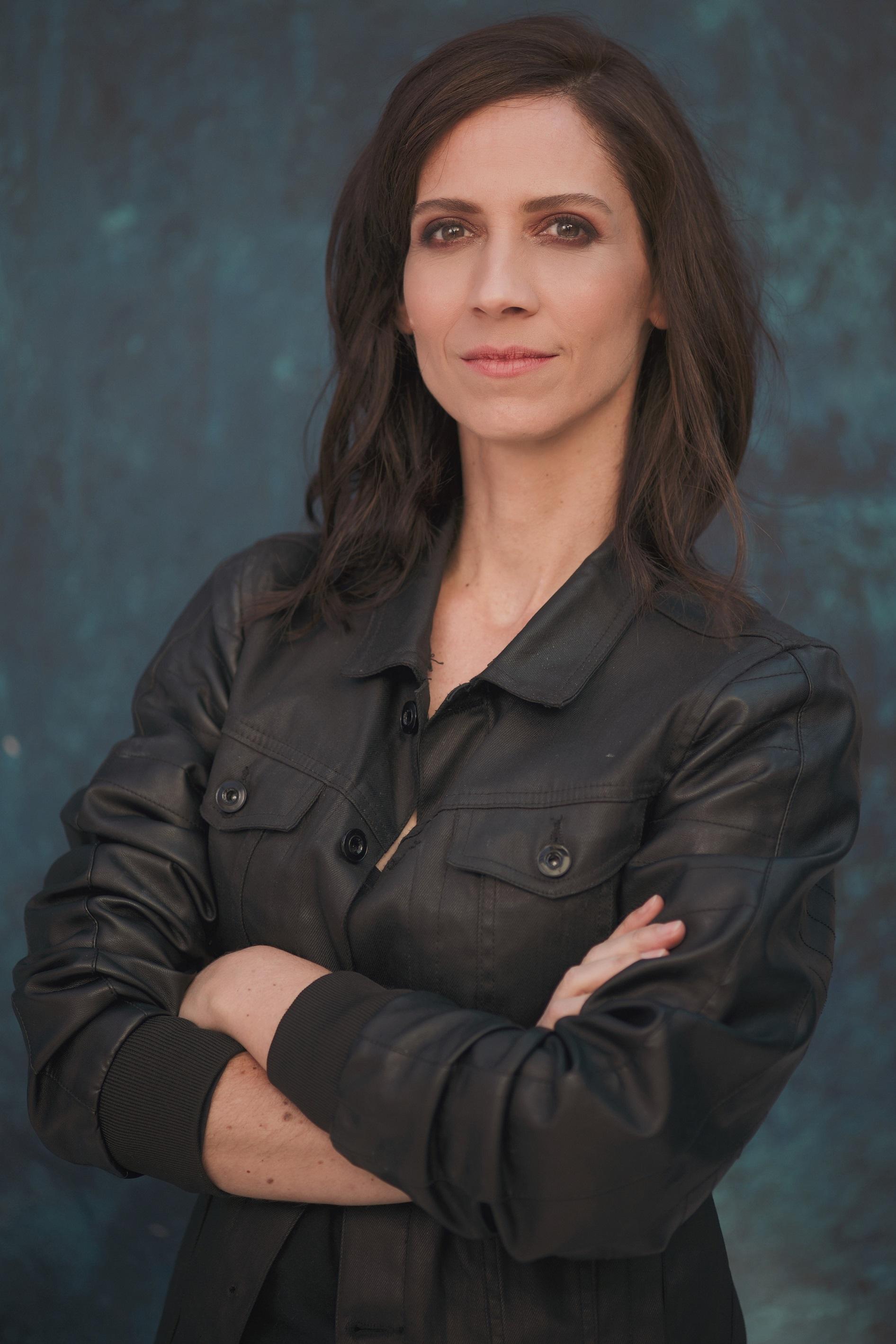 actor Maruia Shelton large photo