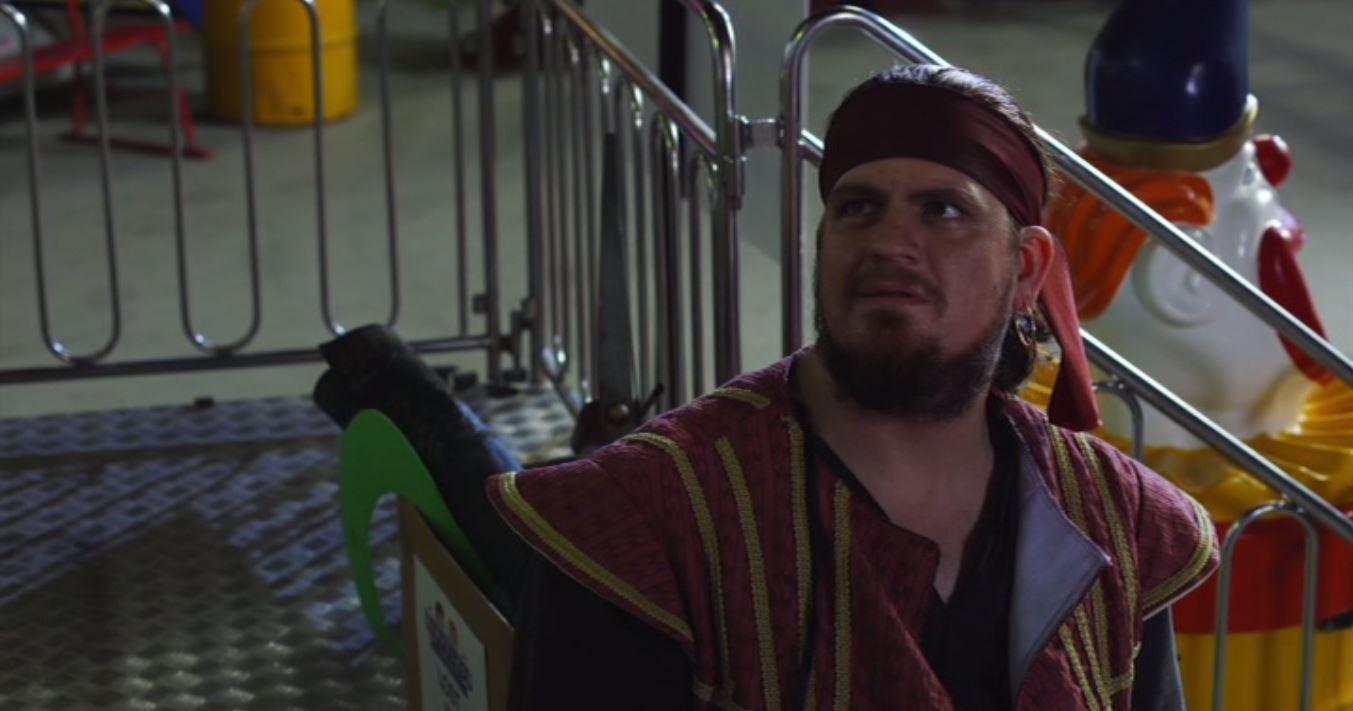 actor Mark Lancaster large photo