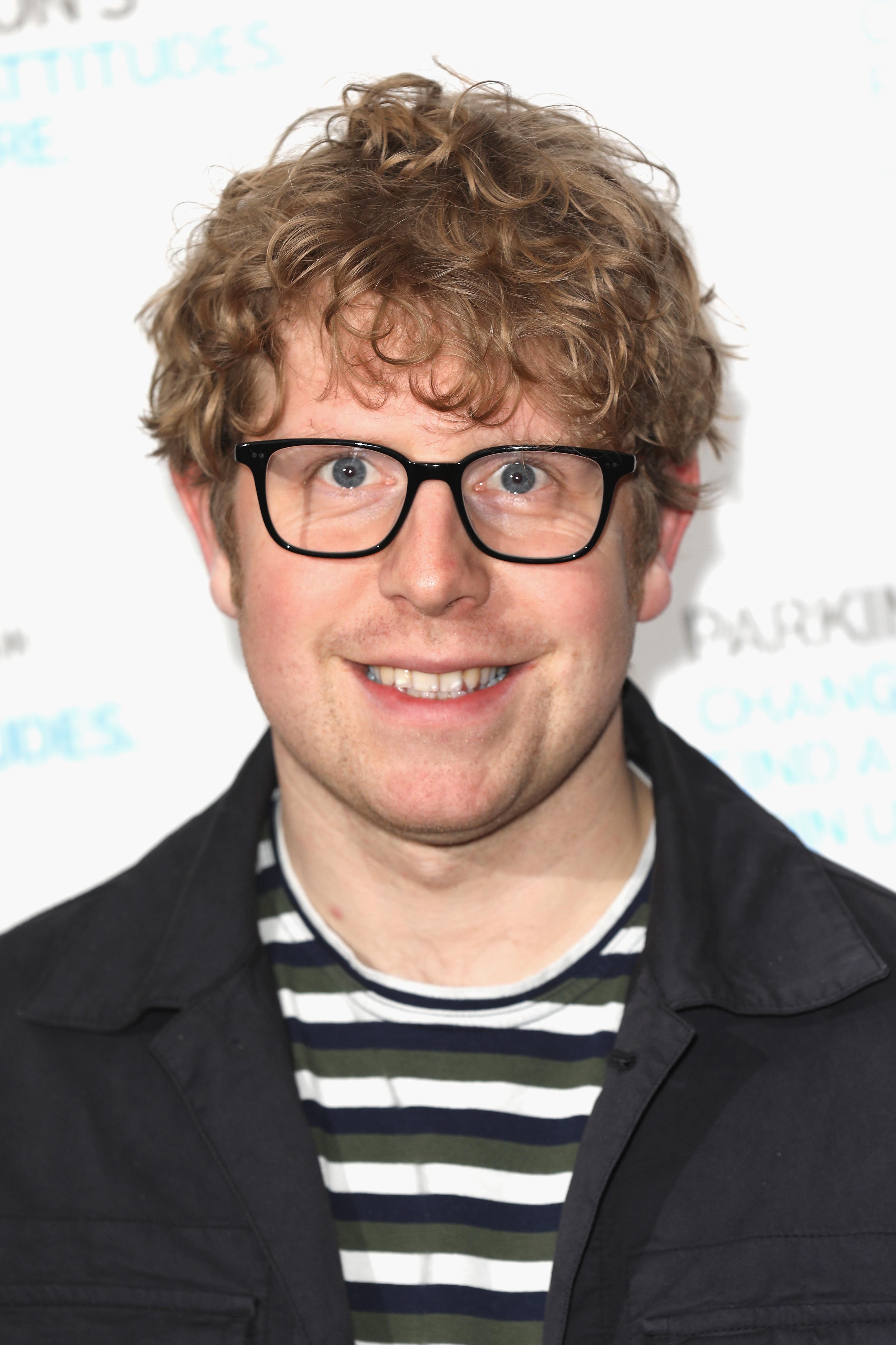 actor Josh Widdicombe large photo
