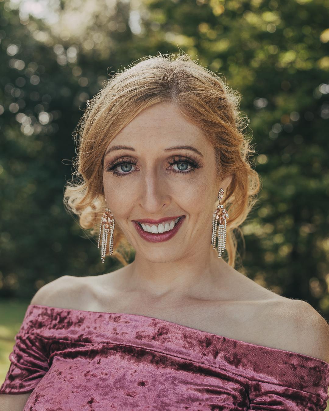 actor Emma Bryant large photo