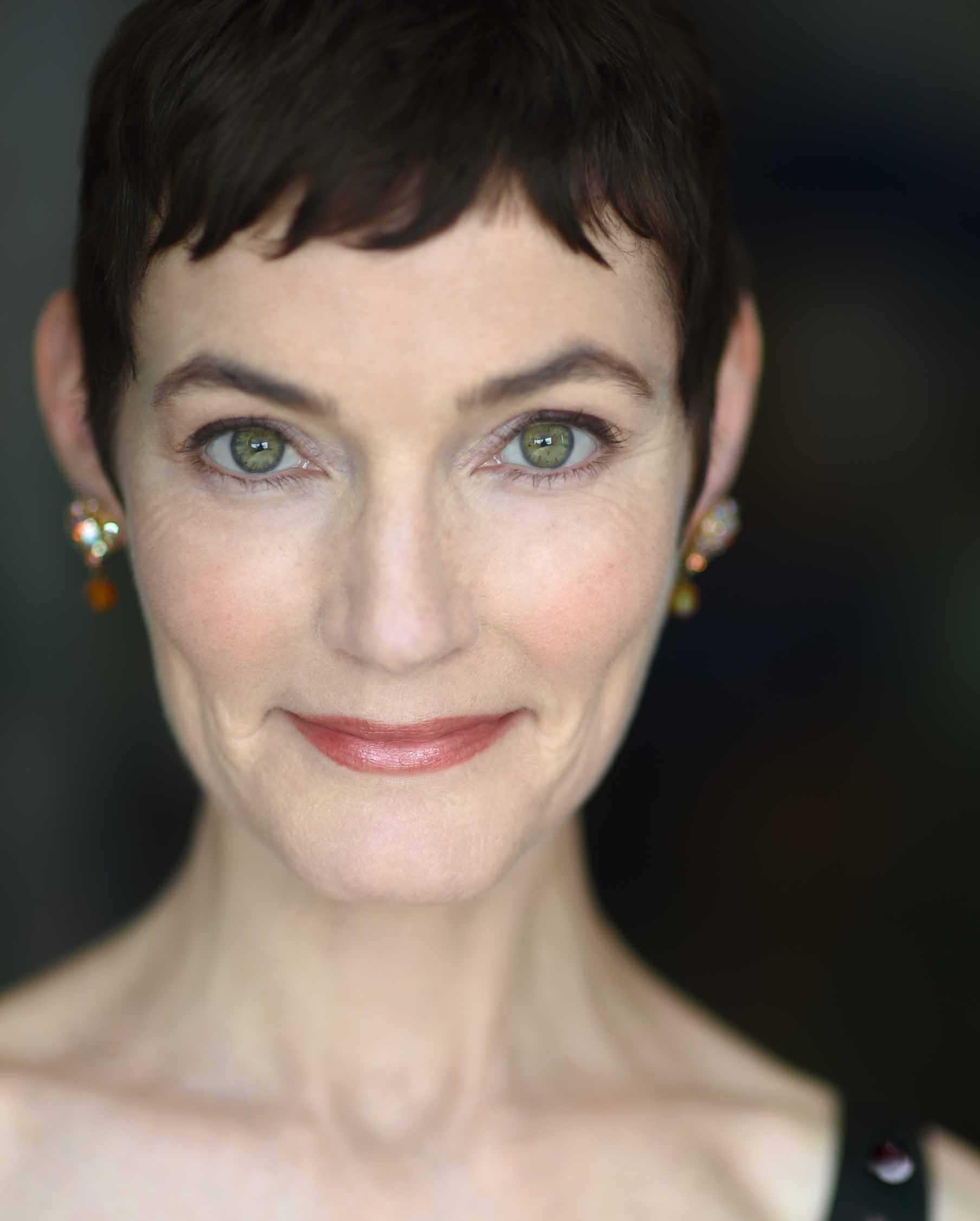 actor Ann Osmond large photo