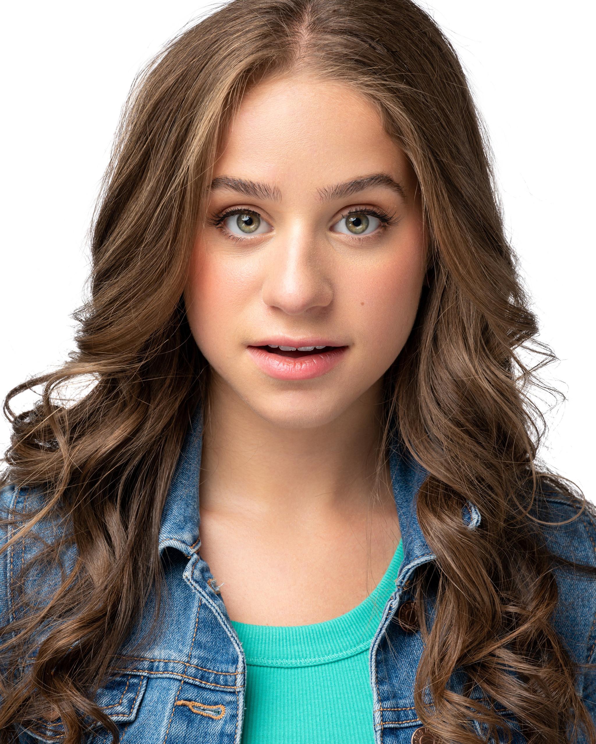 actor Ashley Kalo large photo