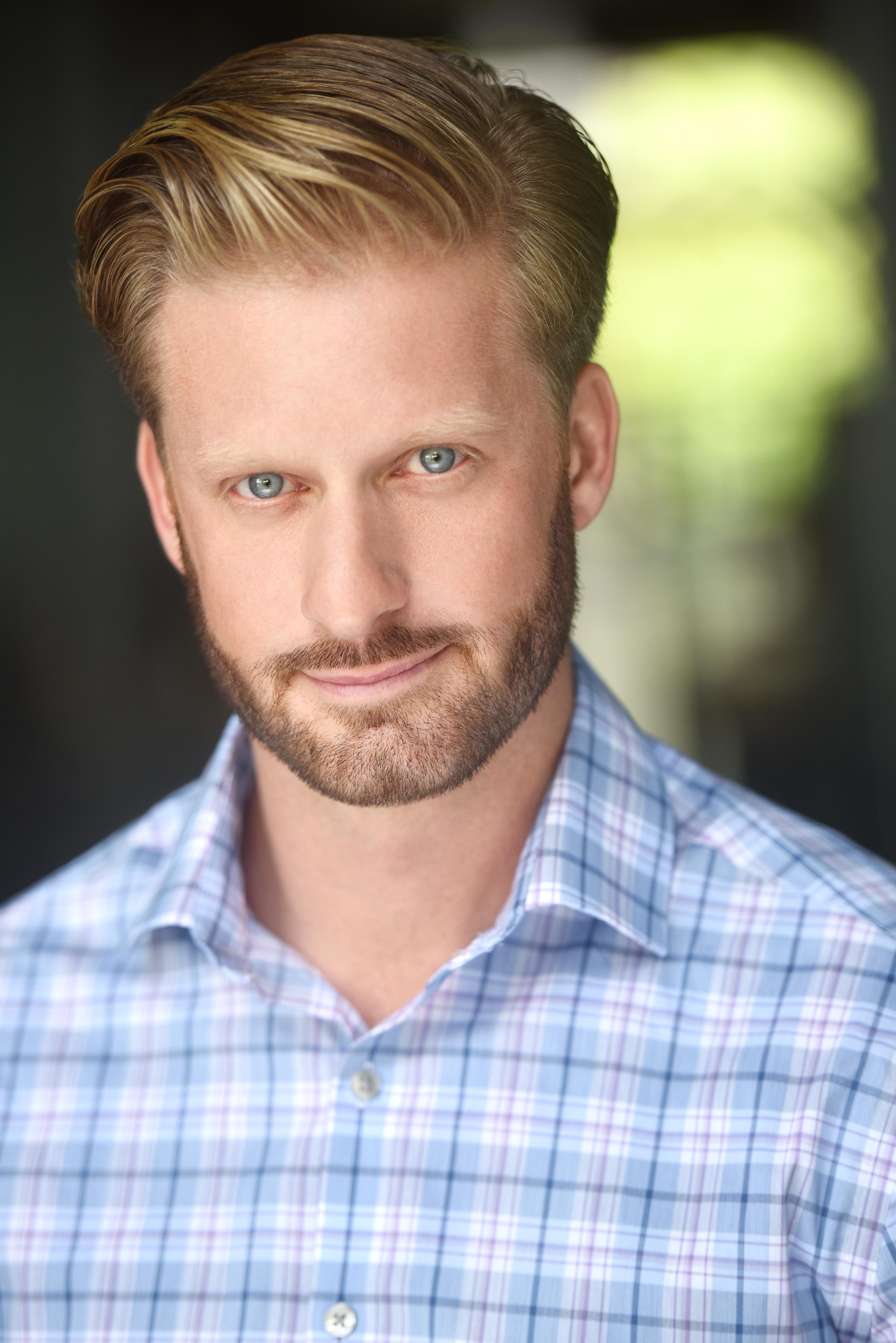 actor Kyle Harper large photo