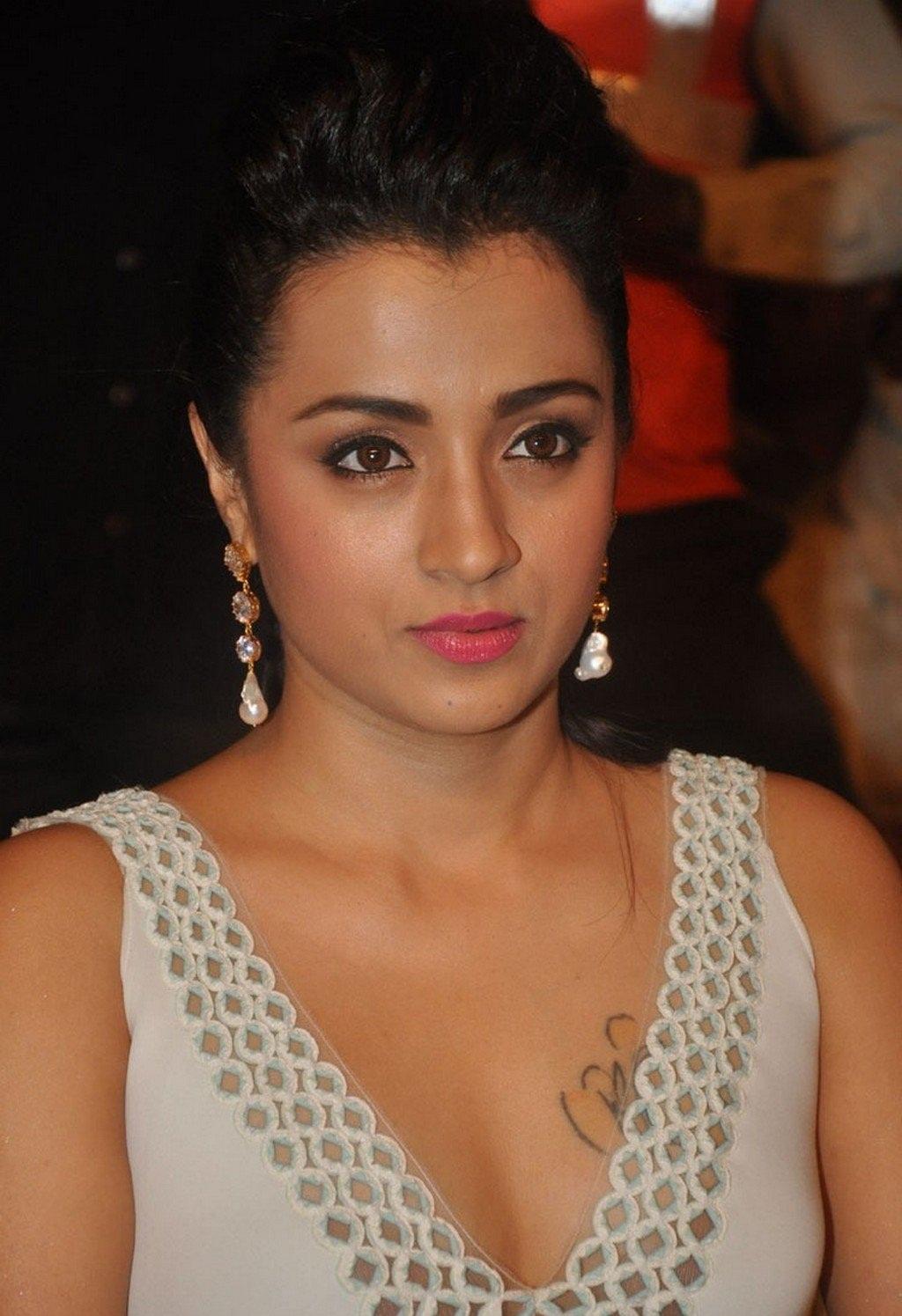 actor Trisha Krishnan large photo