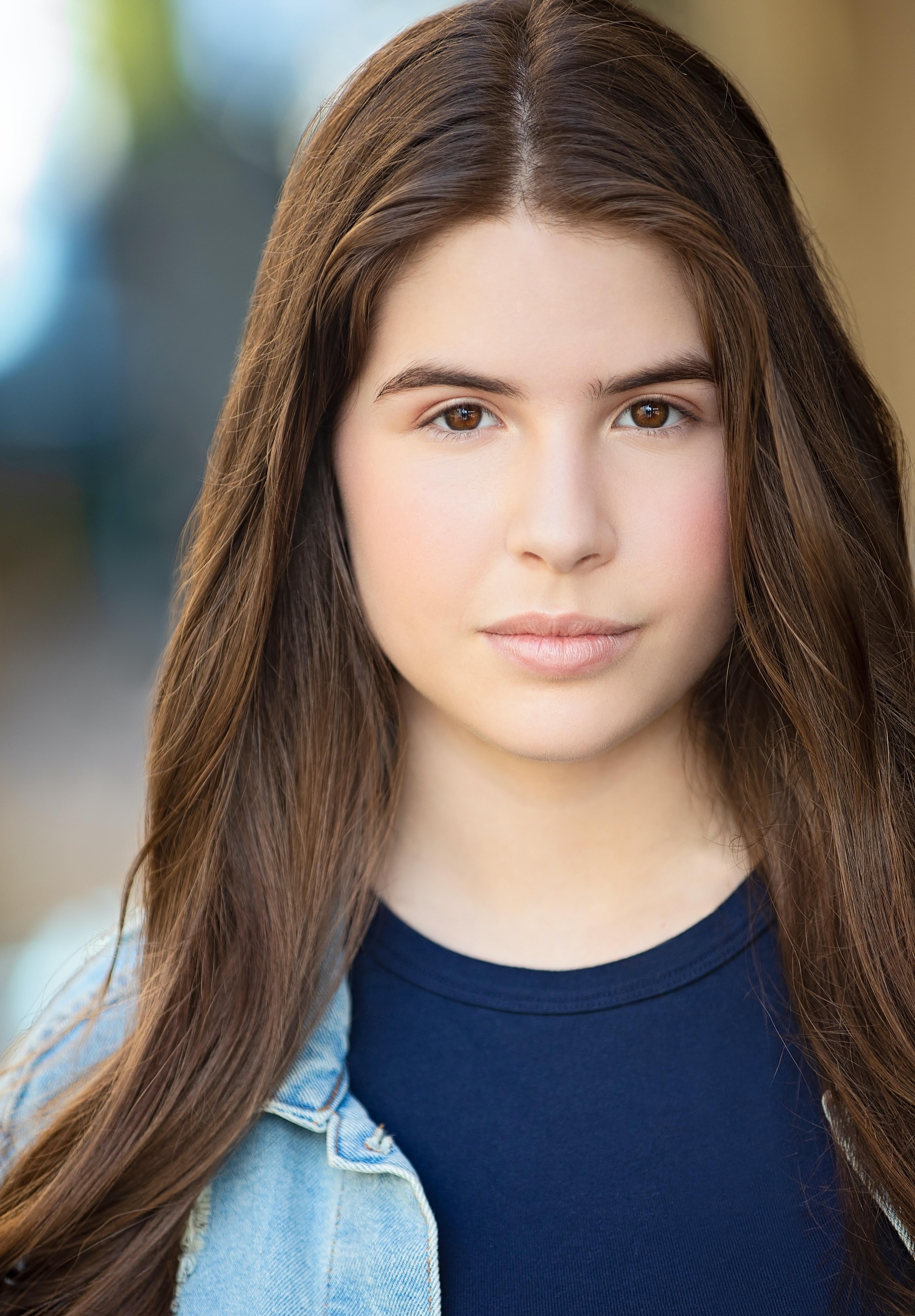 actor Ava-Riley Miles large photo