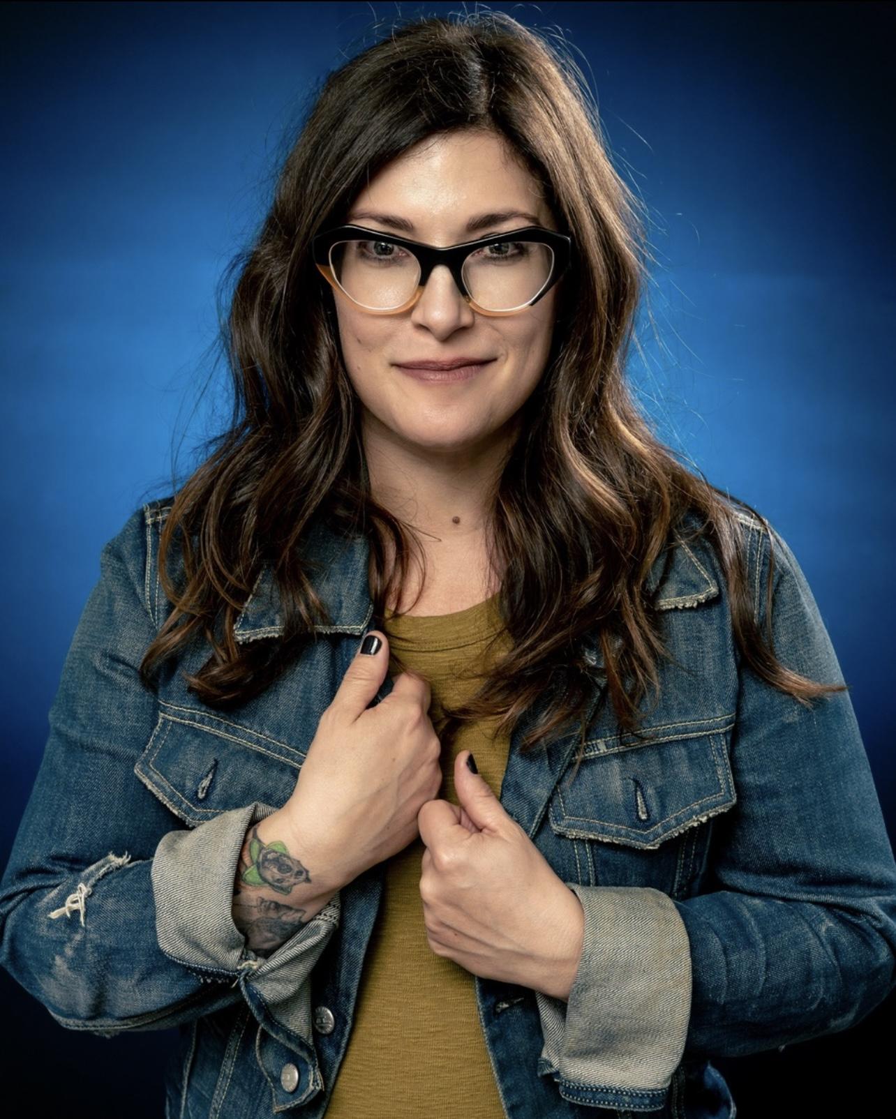 actor Rebecca Corry large photo