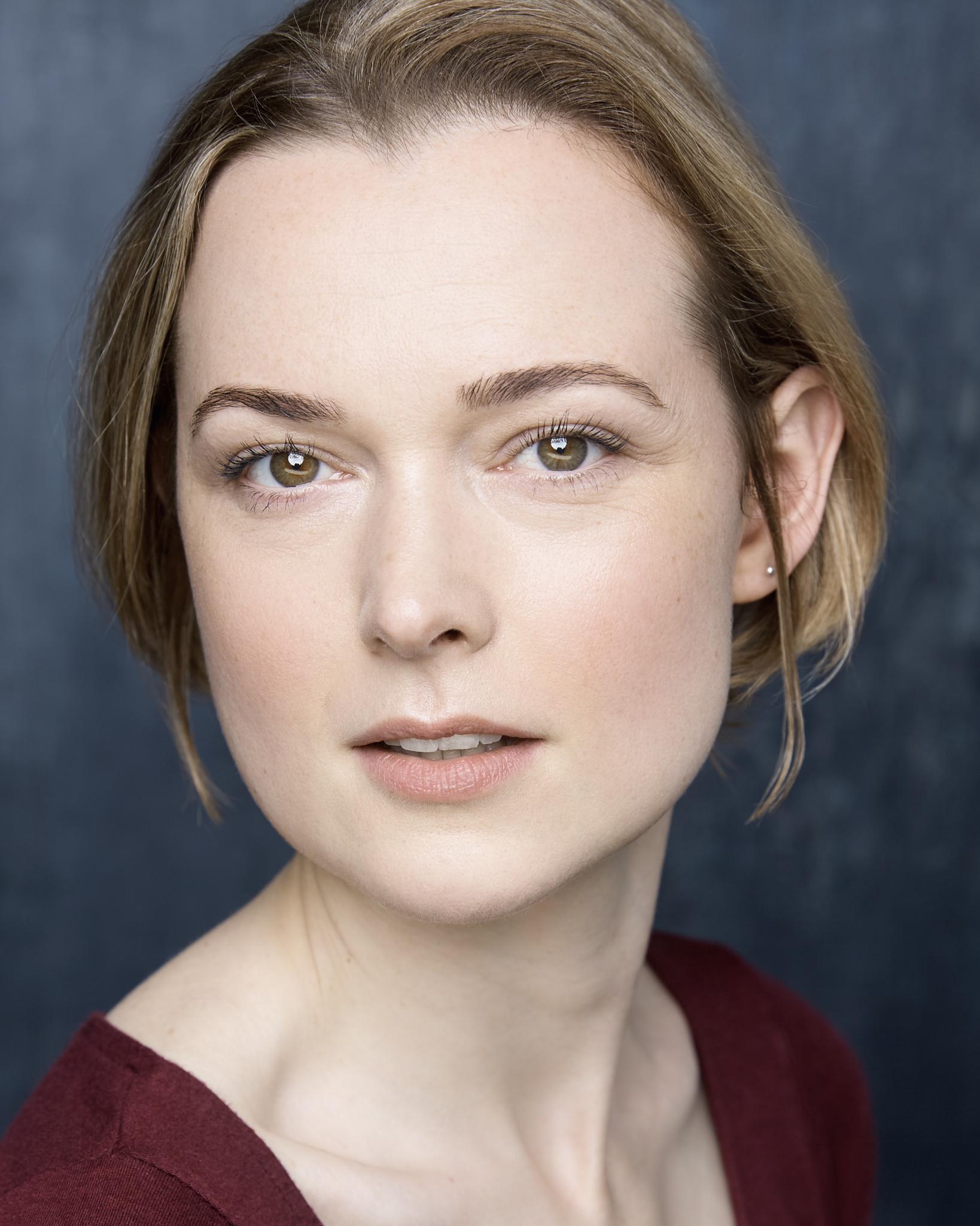 actor Emily Stride large photo