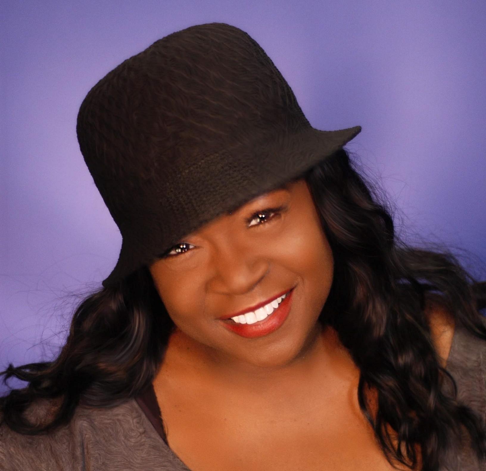 actor Charnele Brown large photo