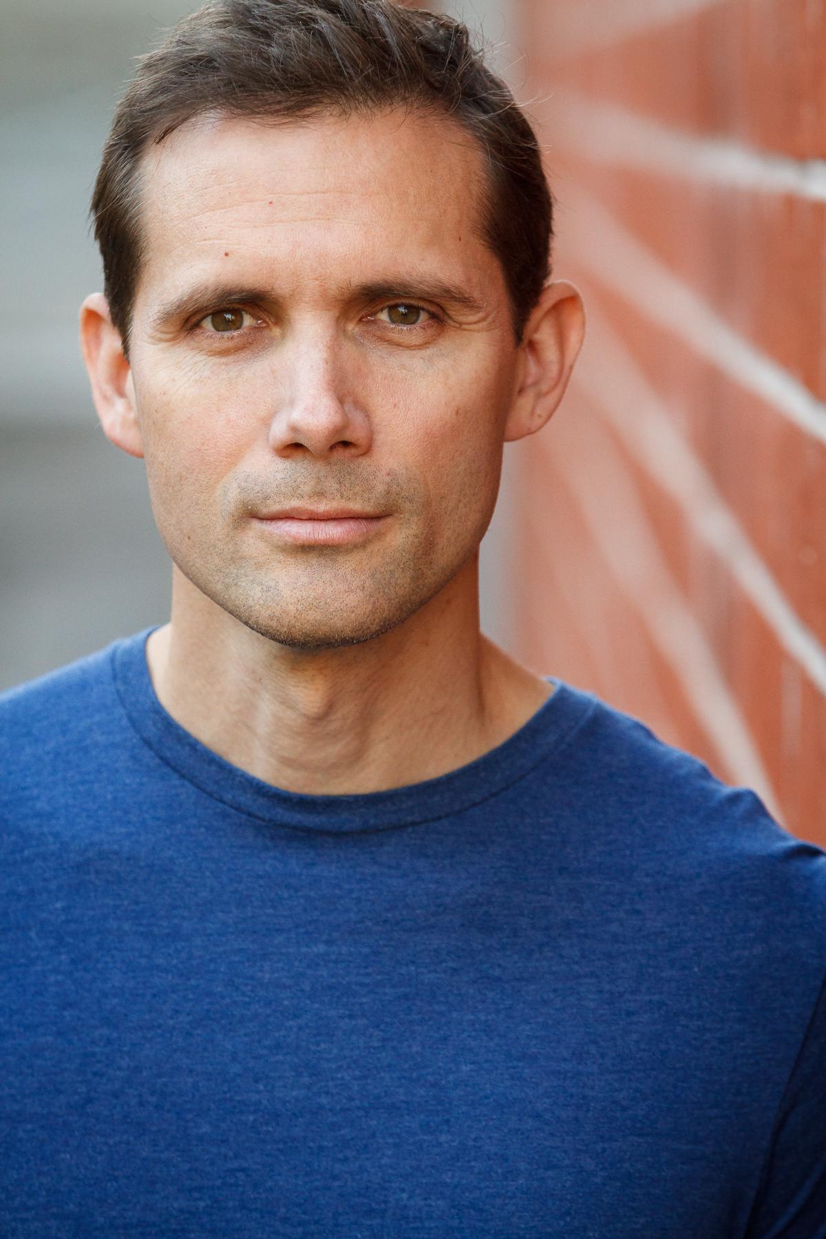 actor Mike Leffingwell large photo