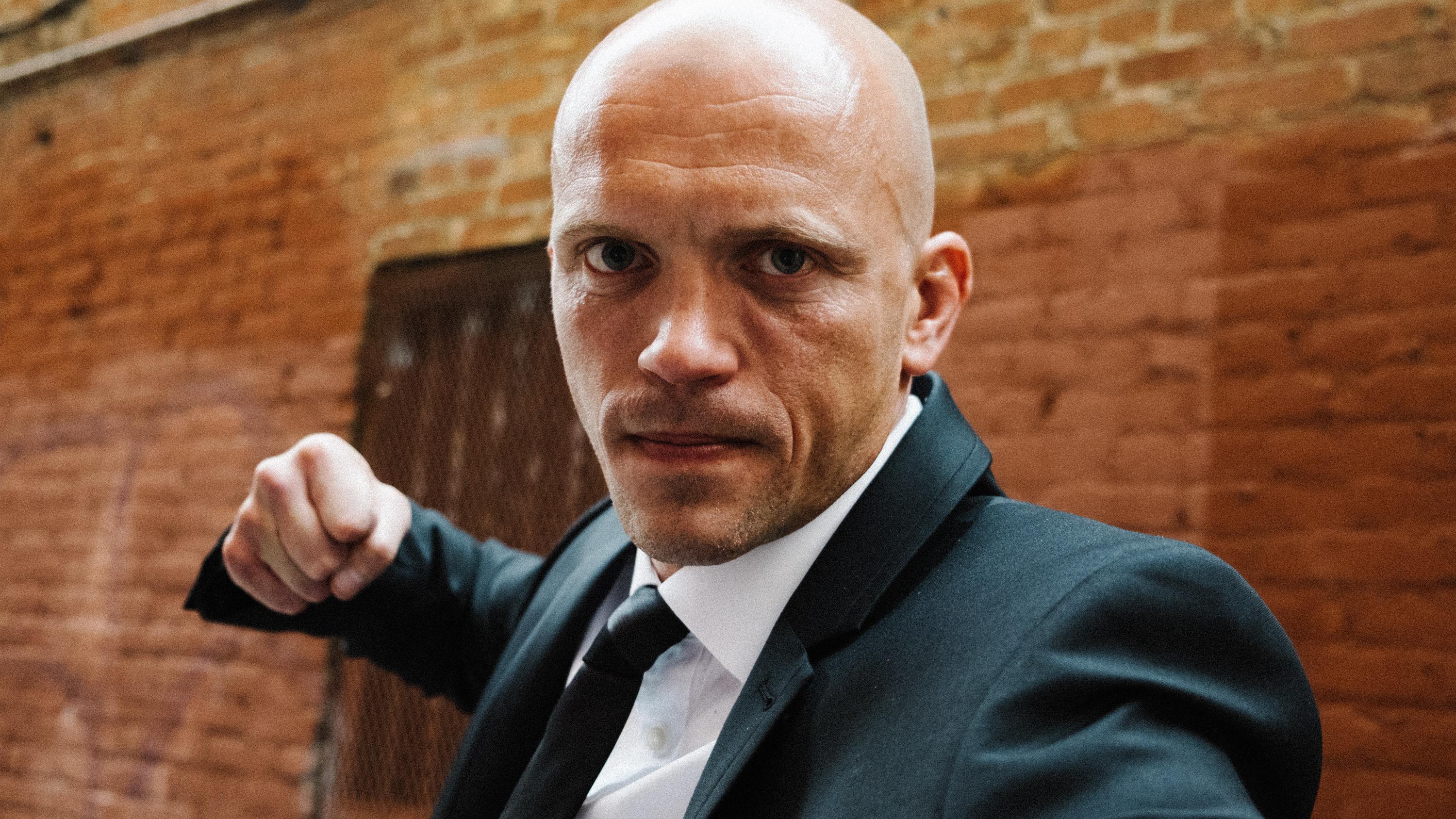 actor Jules Wallace large photo