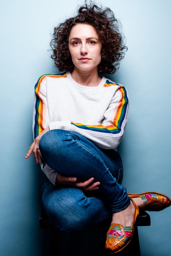 actor Caroline Bloom large photo