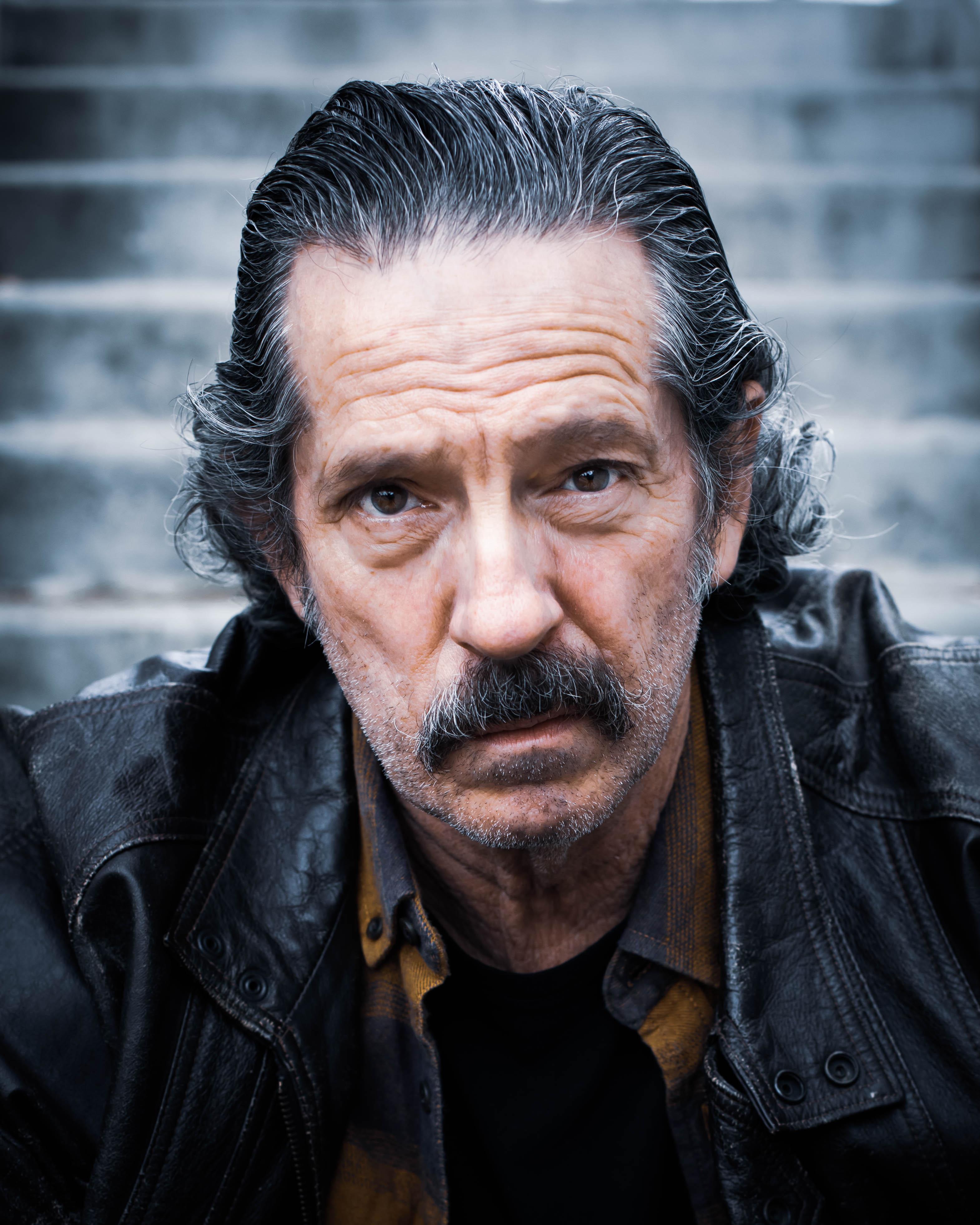 actor Robert Maffia large photo