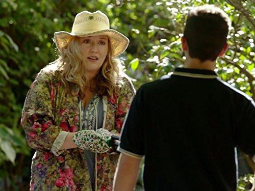 actor Heidi Arena large photo