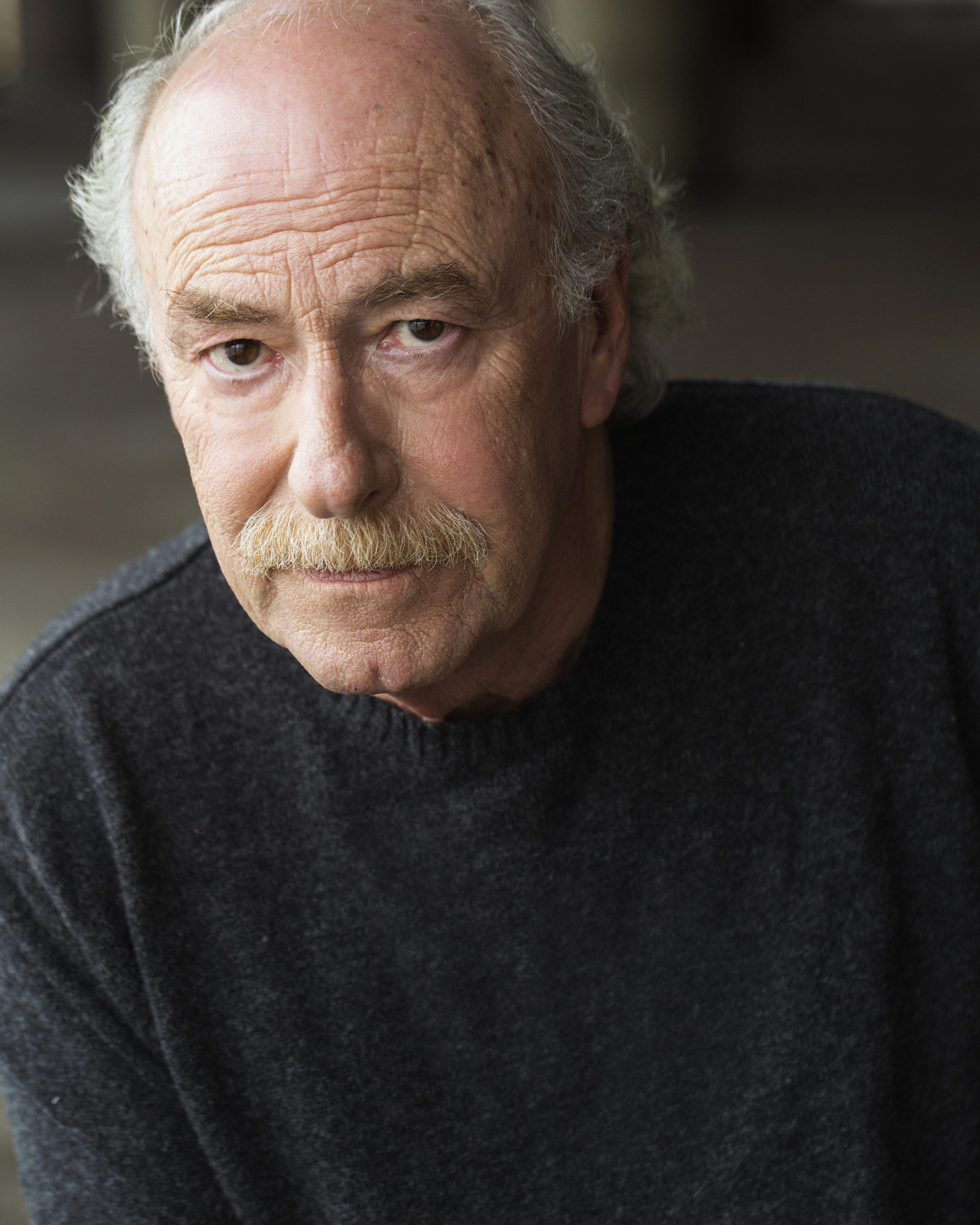 actor Lou Cariffe large photo