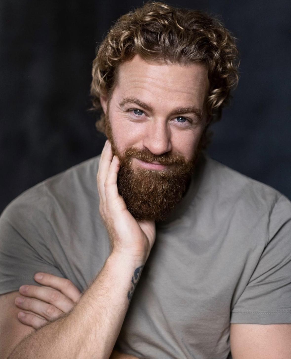 actor Anto Sharp large photo