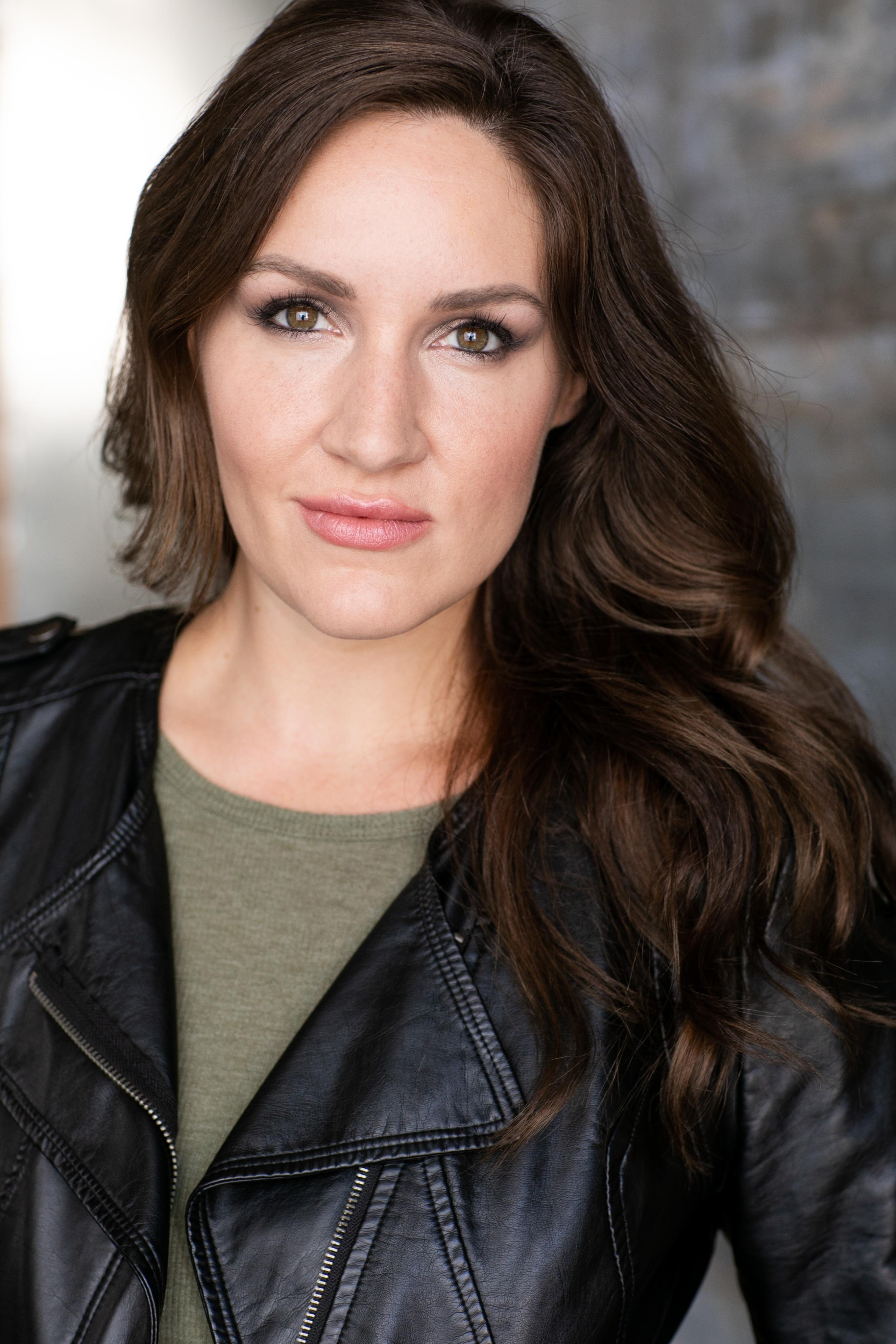 actor Kellsie Moore large photo