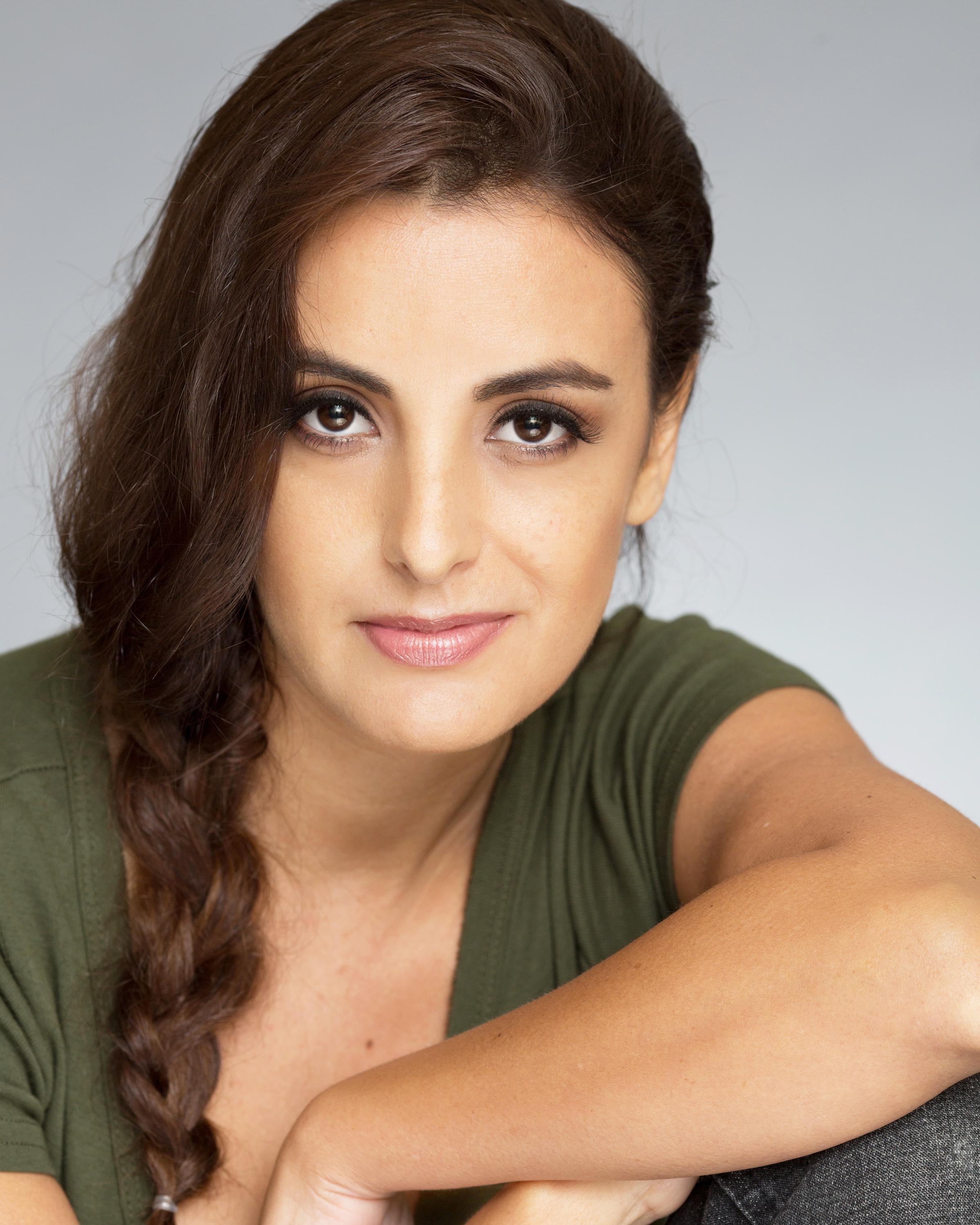 actor Ana Ravedutti large photo