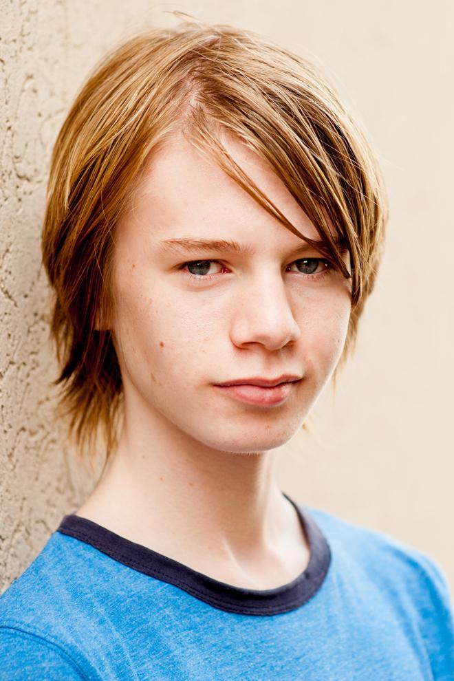 actor Alex Bryans large photo