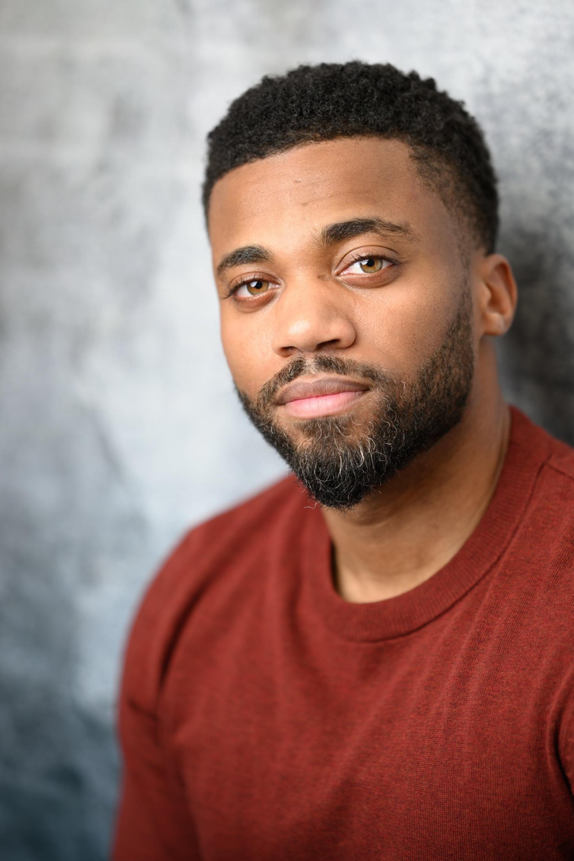 actor Zachariah Rogers large photo