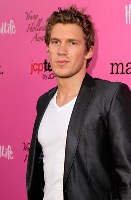 actor Mitch Ryan large photo