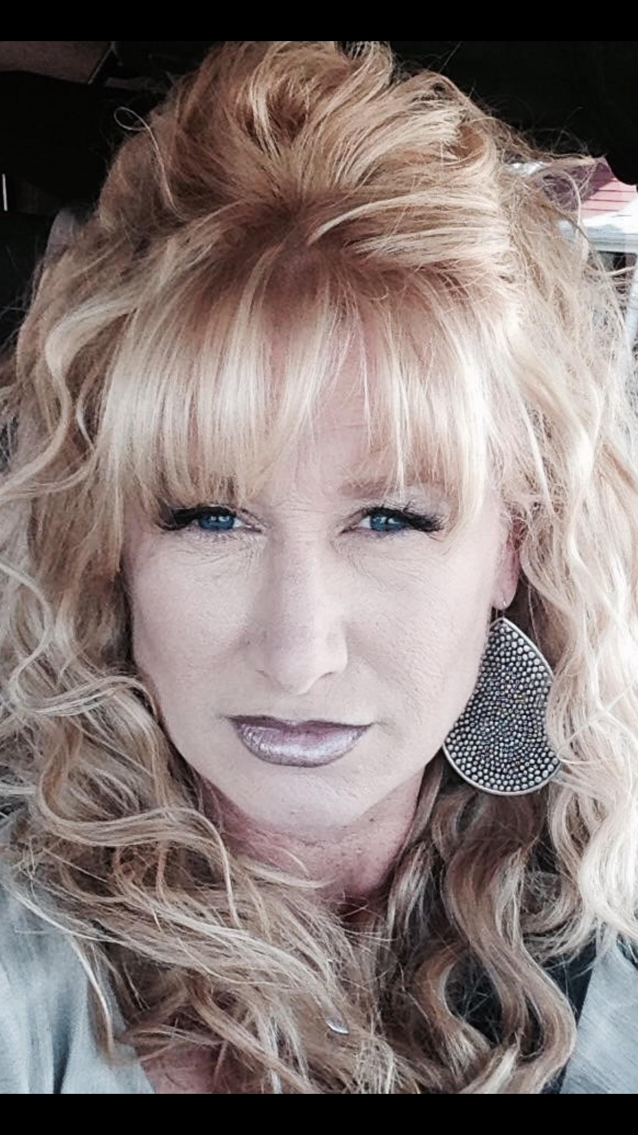 actor Stacie Conard large photo