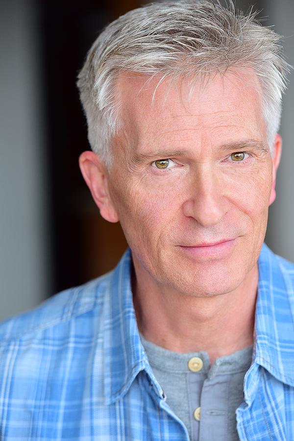 actor Charles Christopher large photo