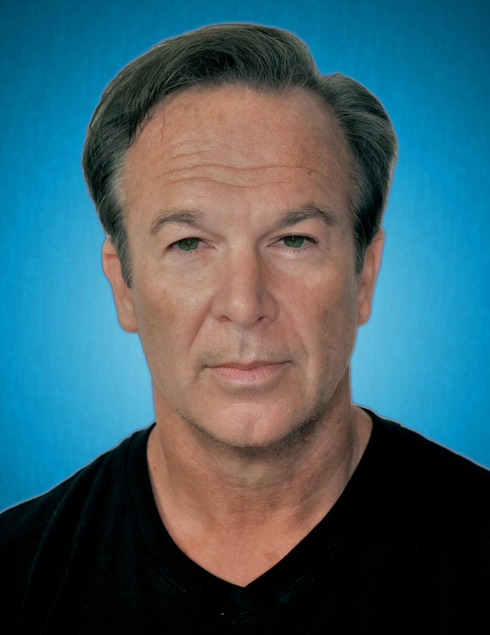 actor Troy Dillinger large photo