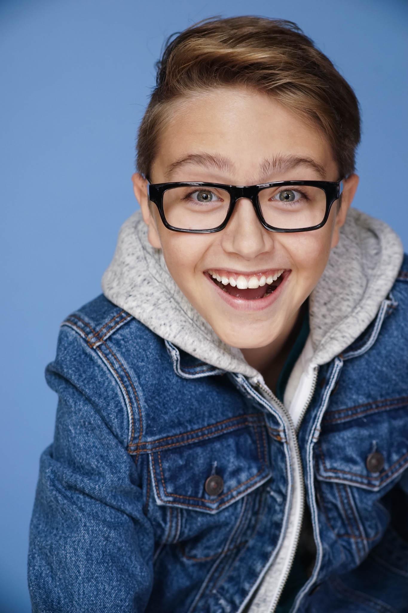 actor Max Purget large photo