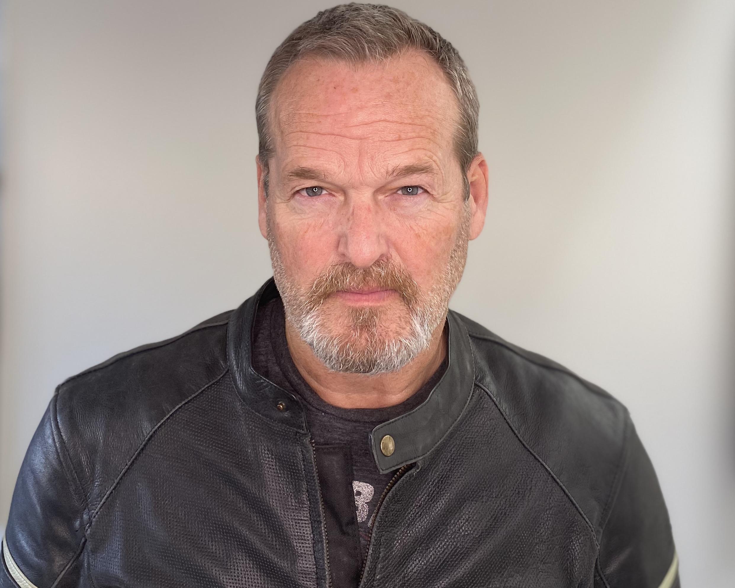 actor James Ralph large photo