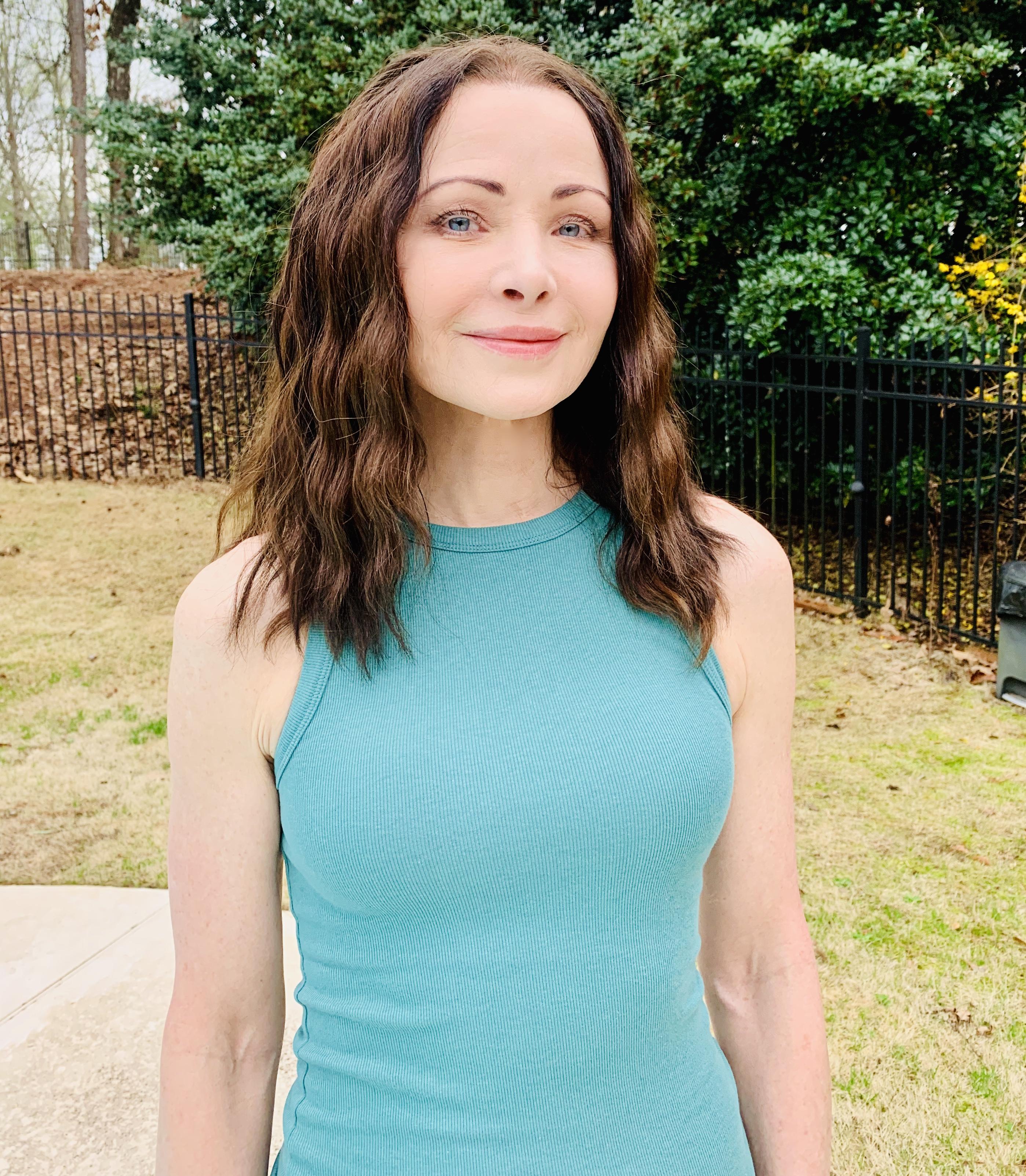 actor Nancy Young large photo