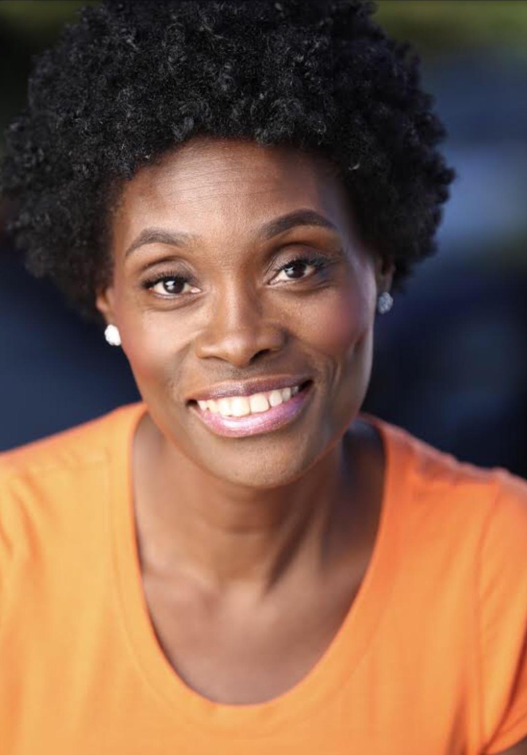 actor Theresa Lang large photo