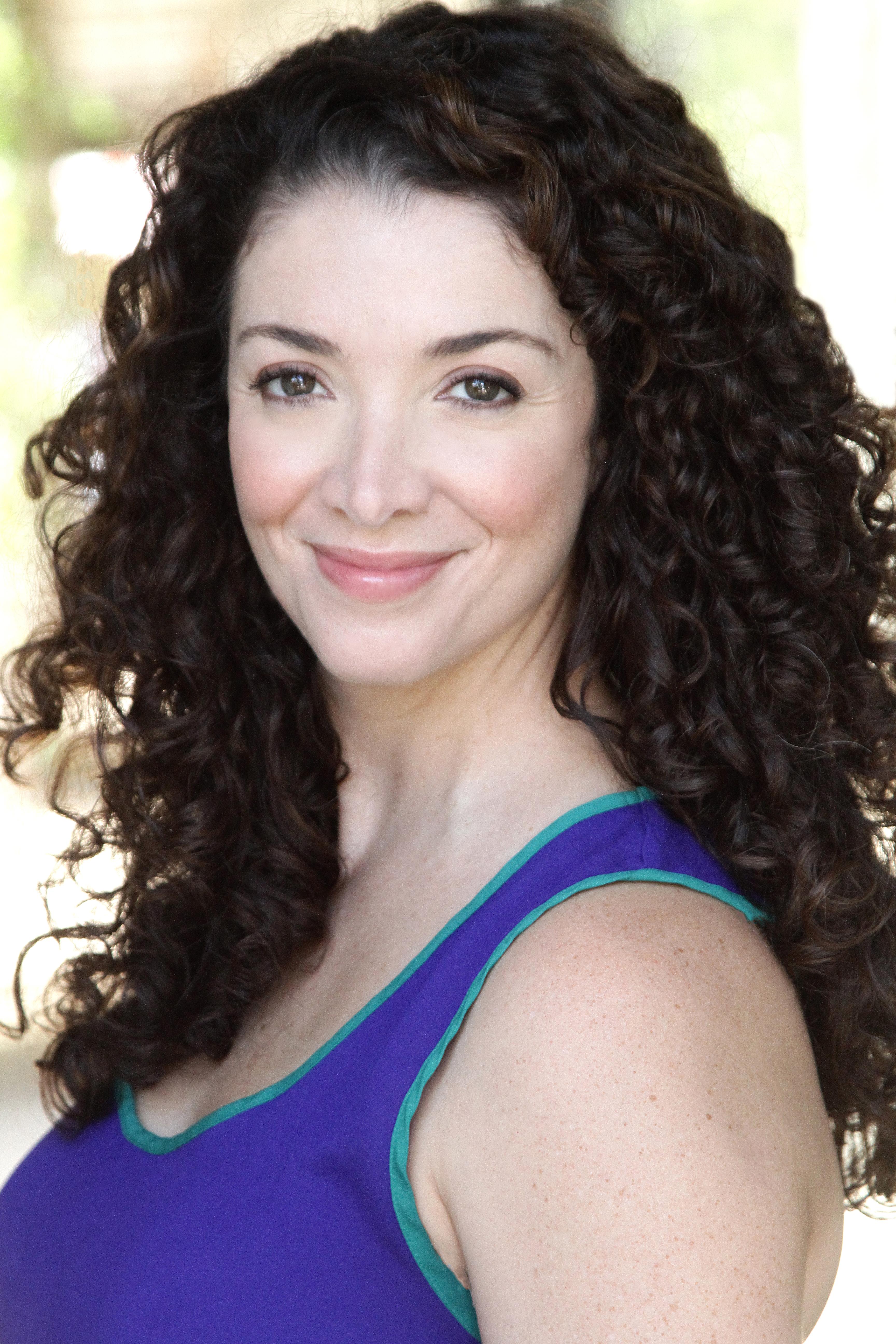 actor Karina Dominguez large photo