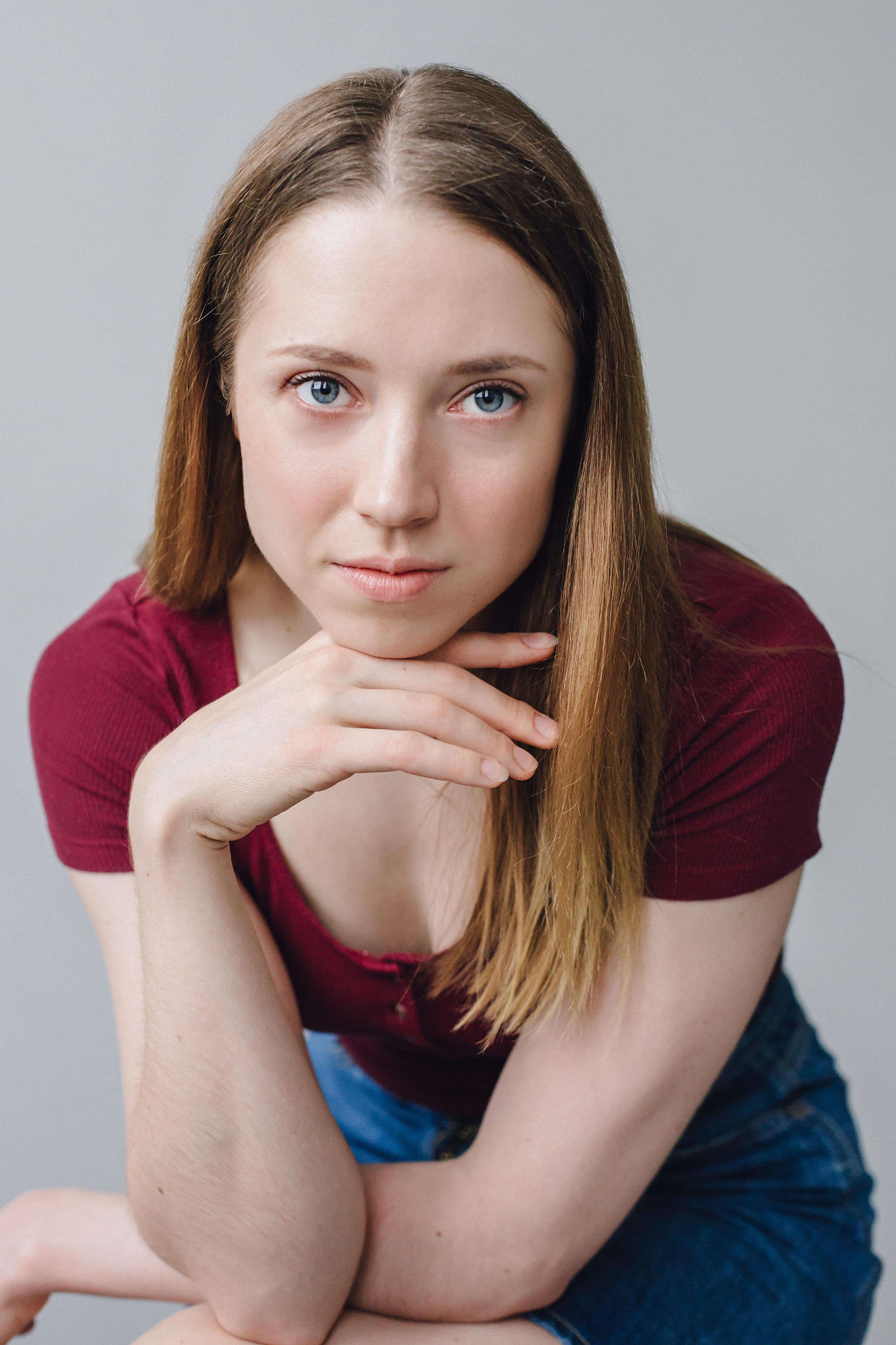 actor Mikaela Cochrane large photo