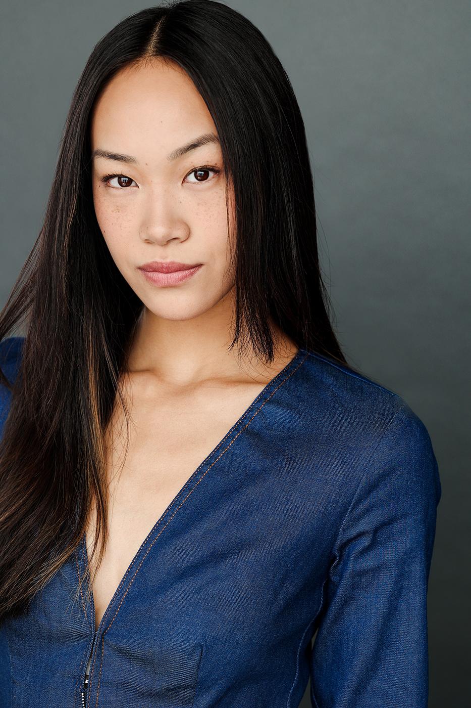 actor Chloe Yu large photo