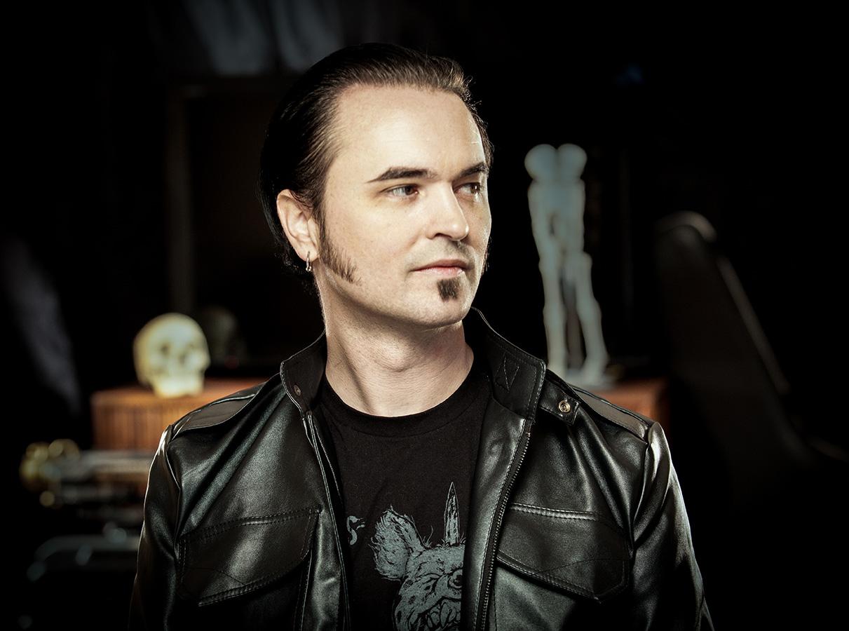 actor Clint Carney large photo