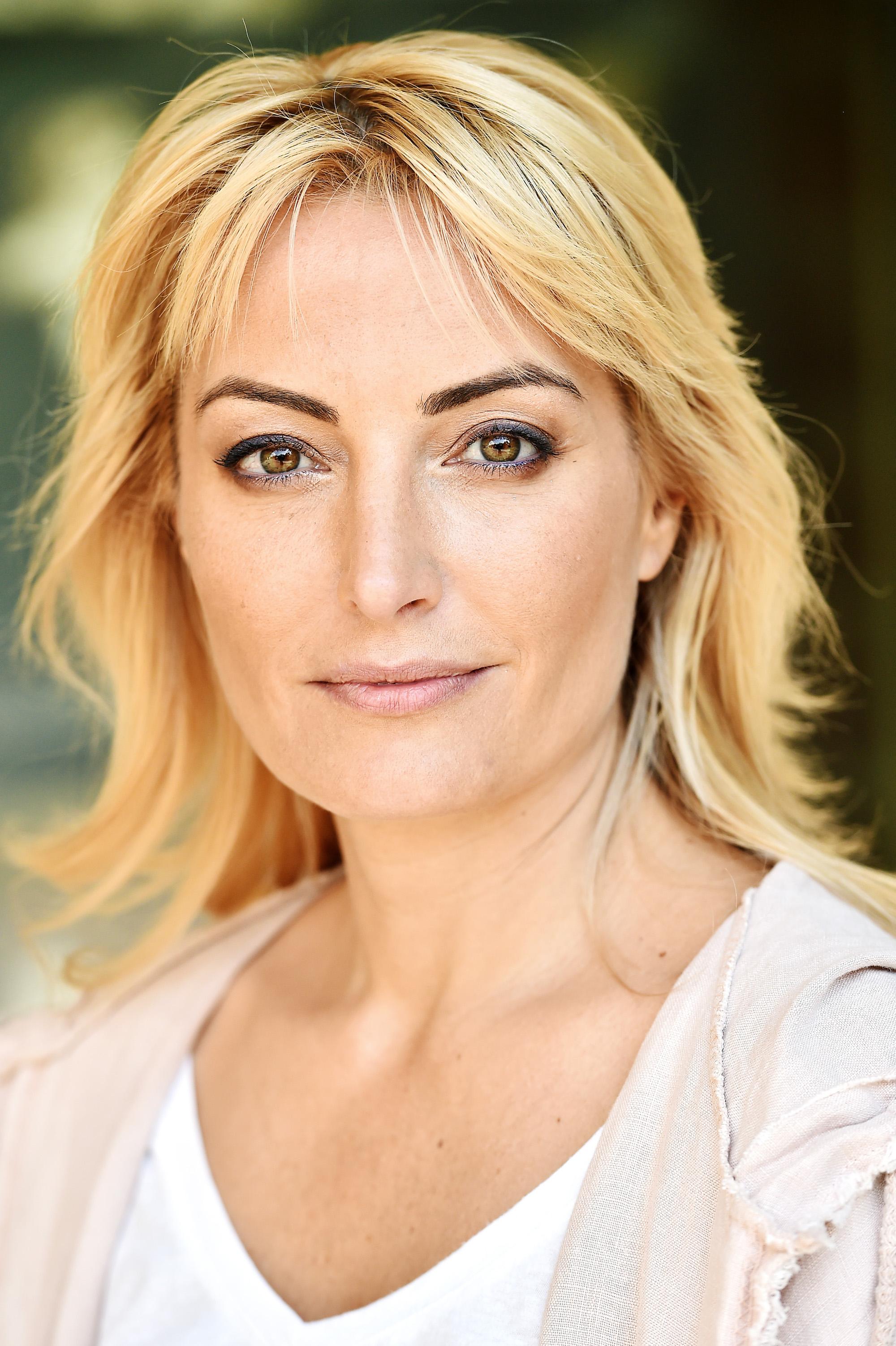 actor Evgeniya Akhremenko large photo