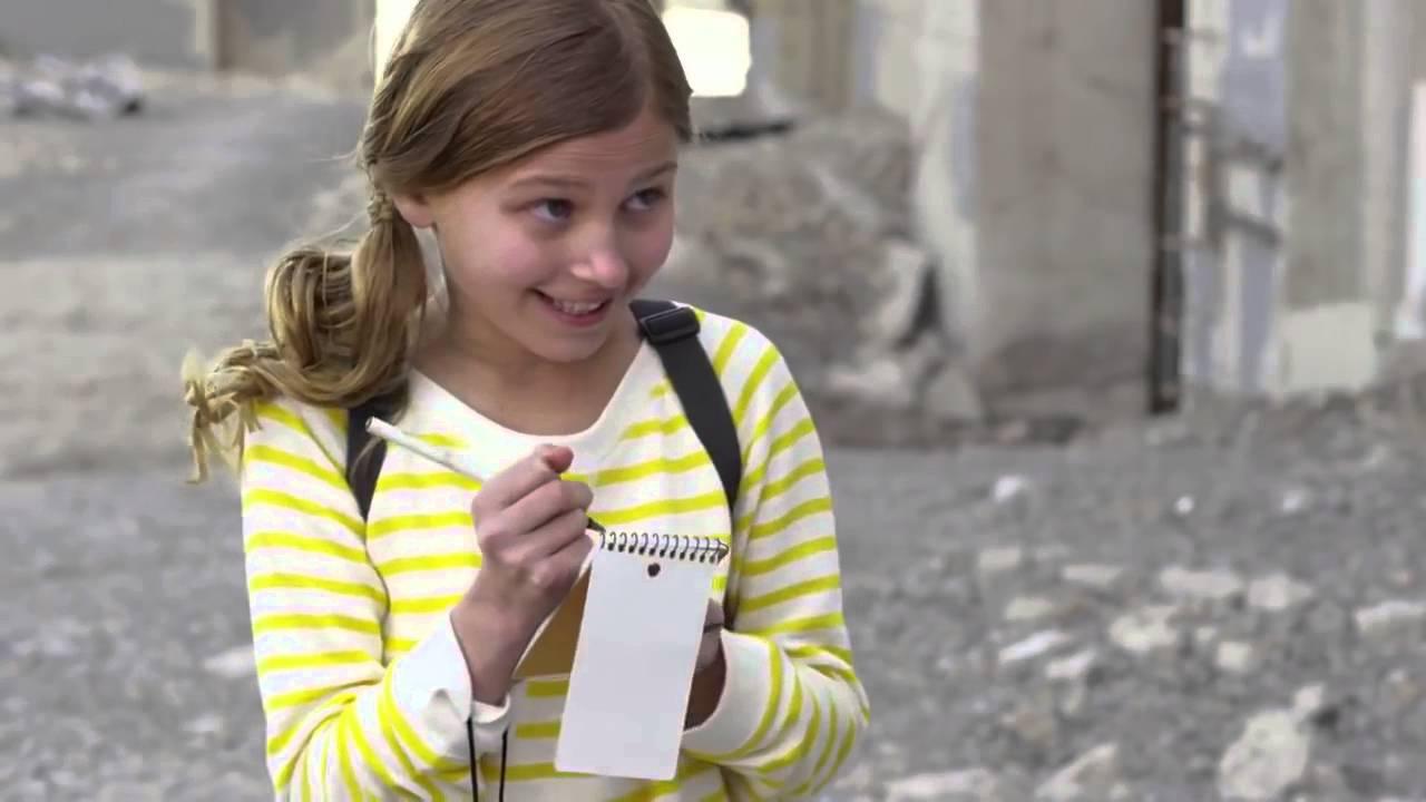 actor Maggie Scott large photo