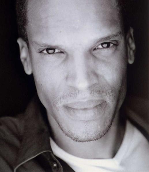 actor Duan Sanderson large photo