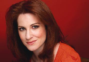 actor Carly Street large photo