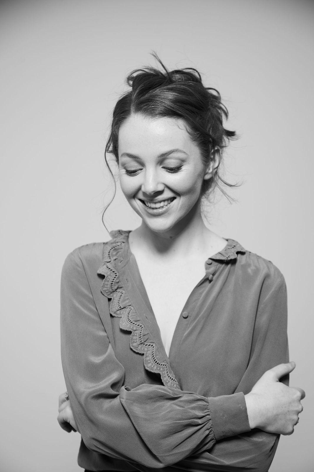 actor Lucy-Rose Leonard large photo