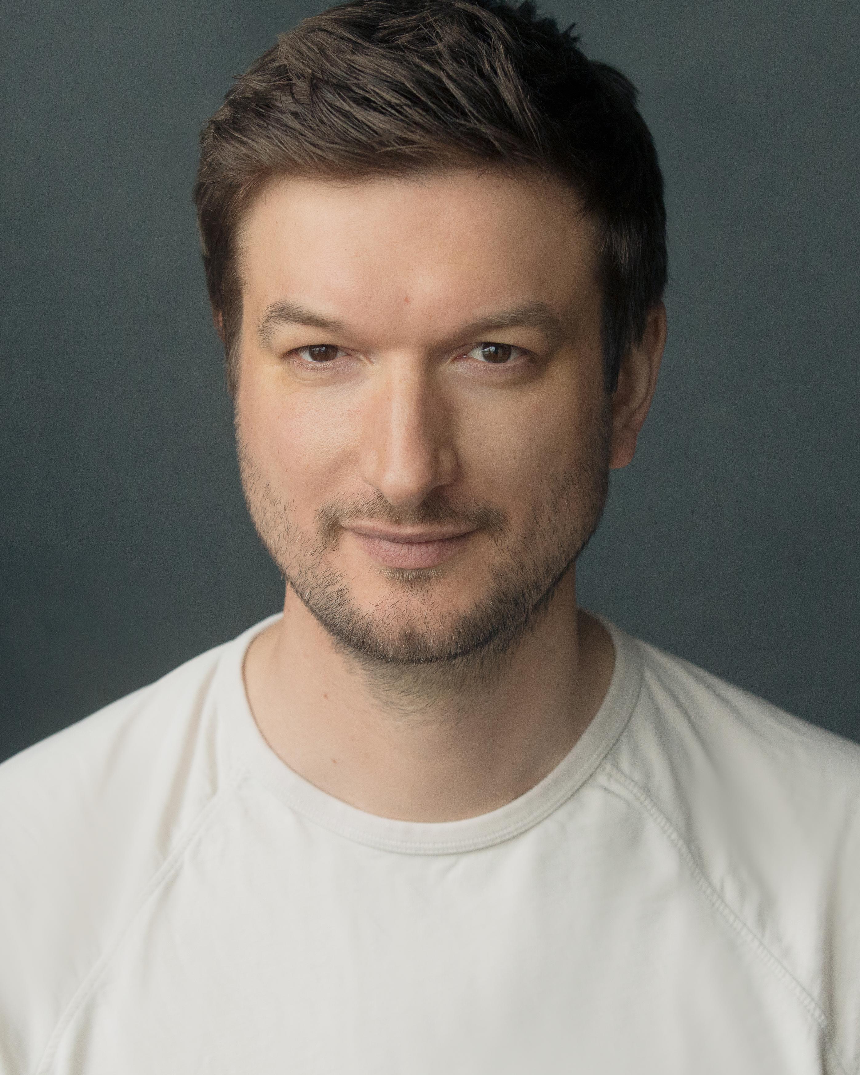 actor Jonathan Broke large photo