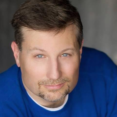 actor Brett Beoubay large photo