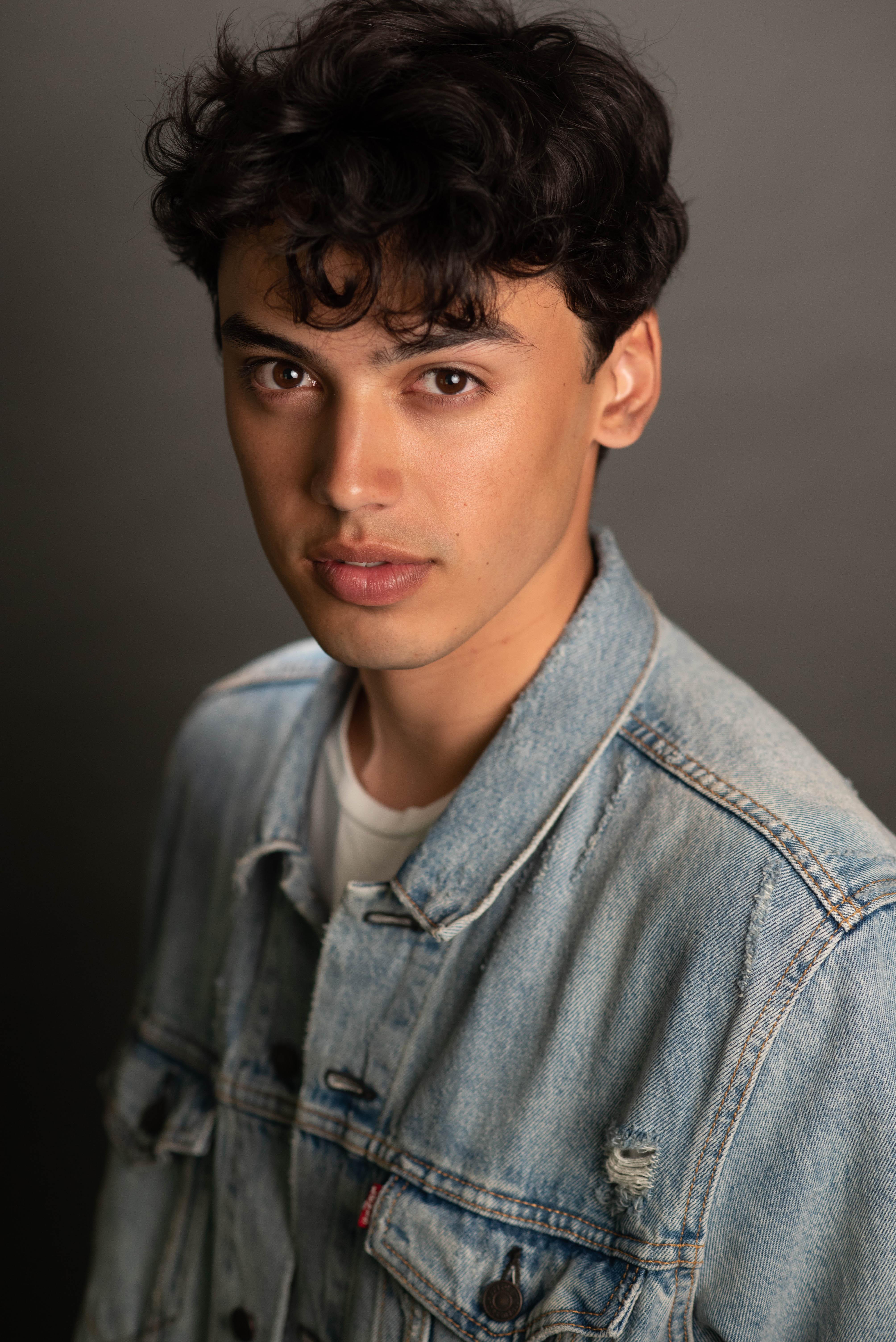 actor Drake Tobias large photo