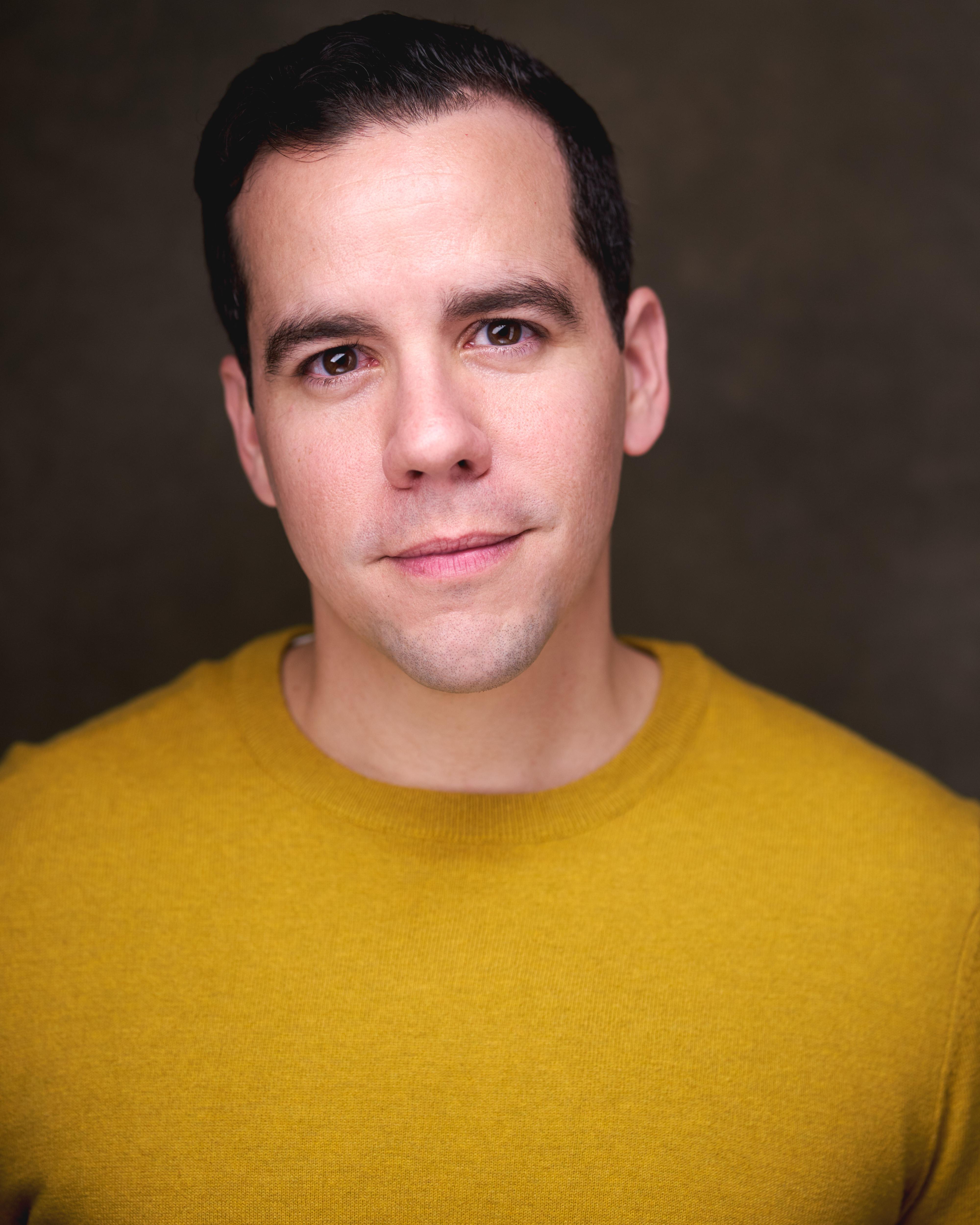 actor Hugo Fuentes large photo