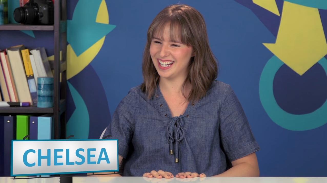 actor Chelsea Cook large photo