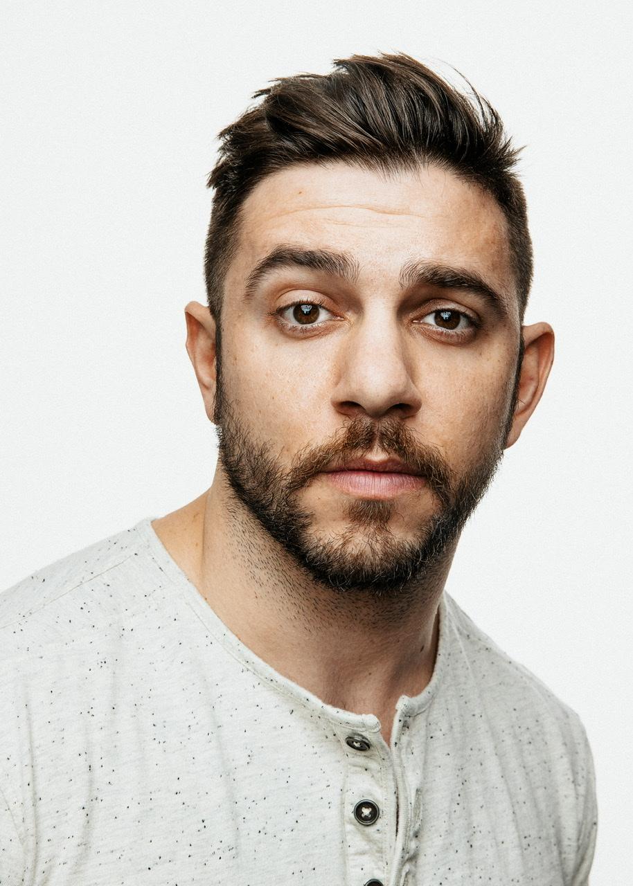 actor Eric Francis Melaragni large photo