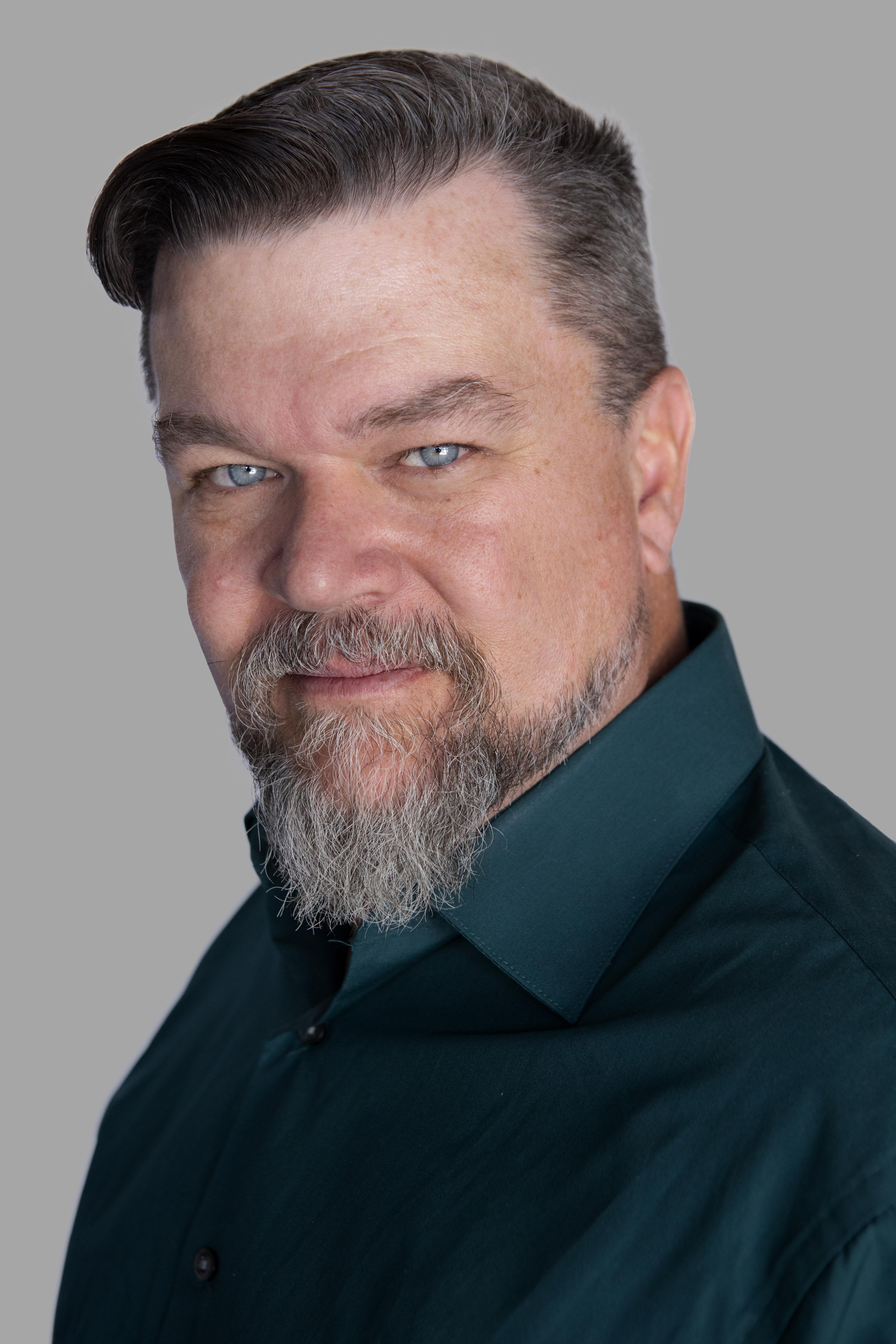 actor Lance Caver large photo