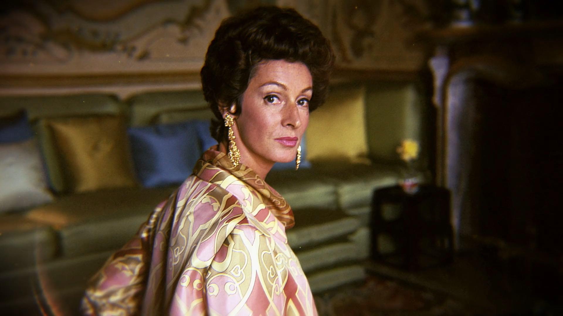 actor Marella Agnelli large photo