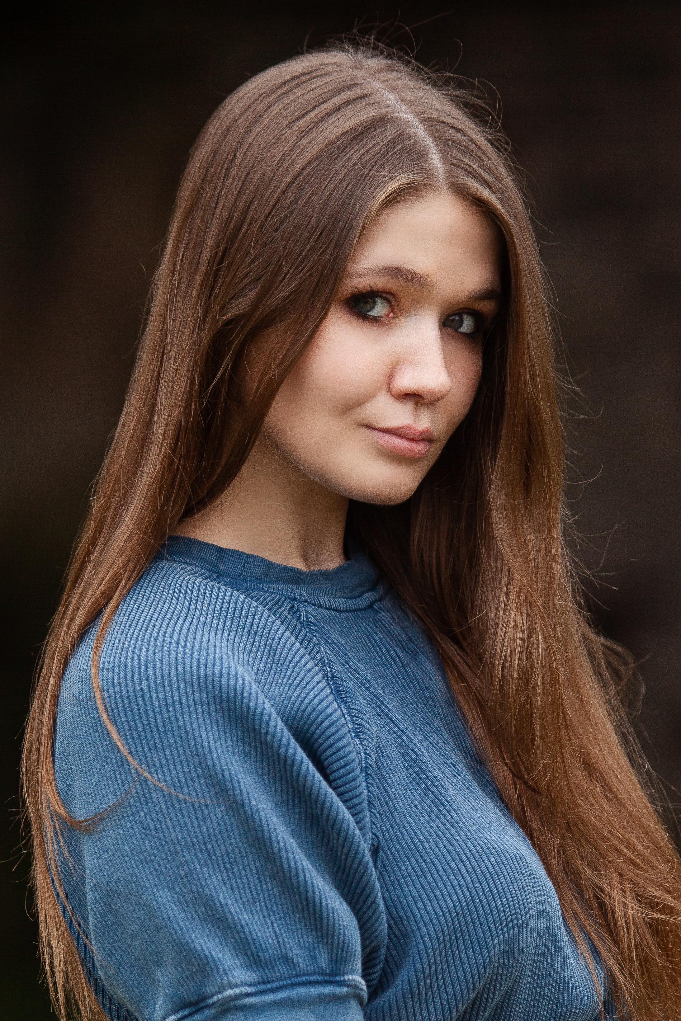 actor Maddie Steele large photo